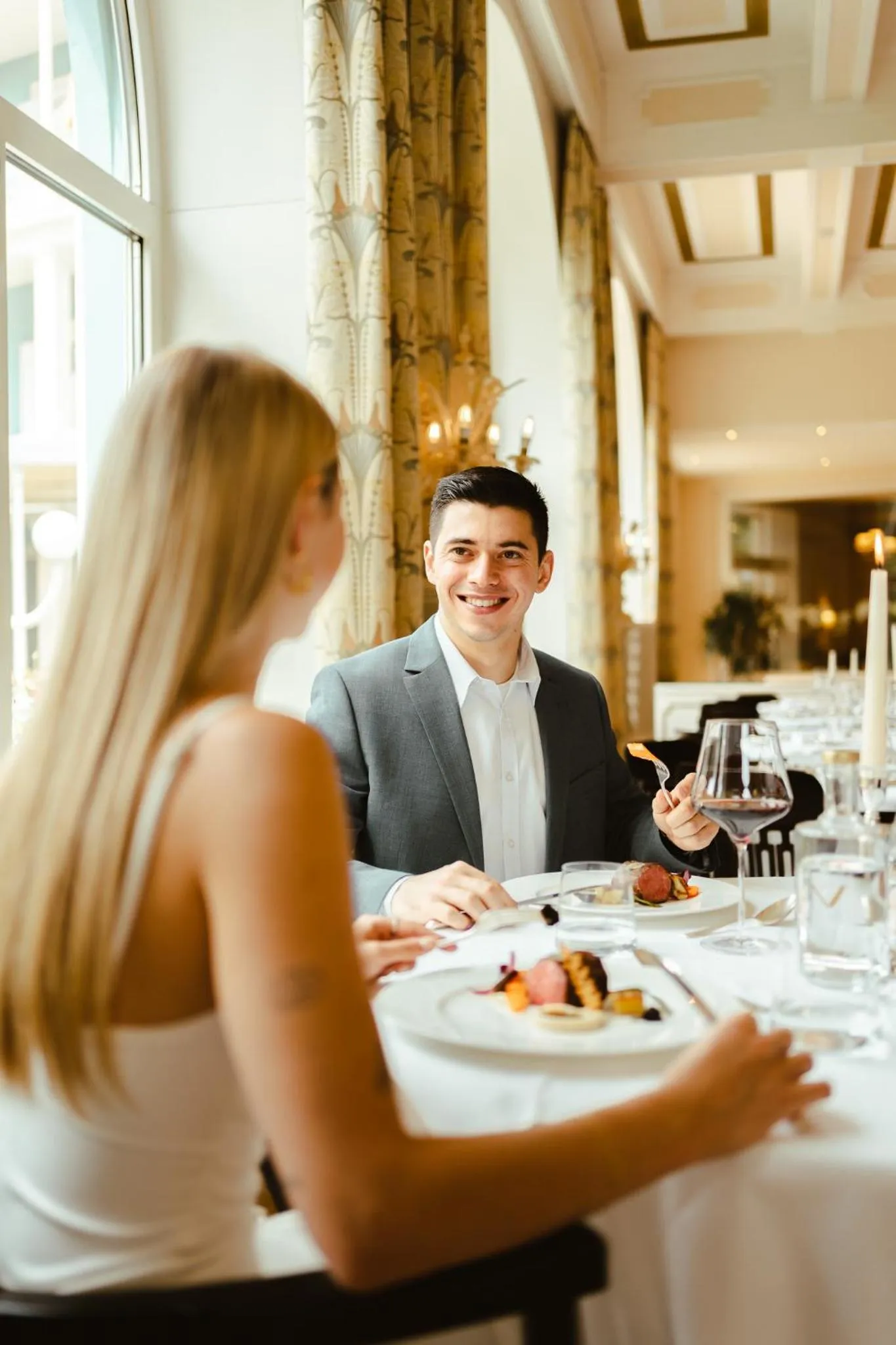 Restaurant/places to eat in Villa Bavaria