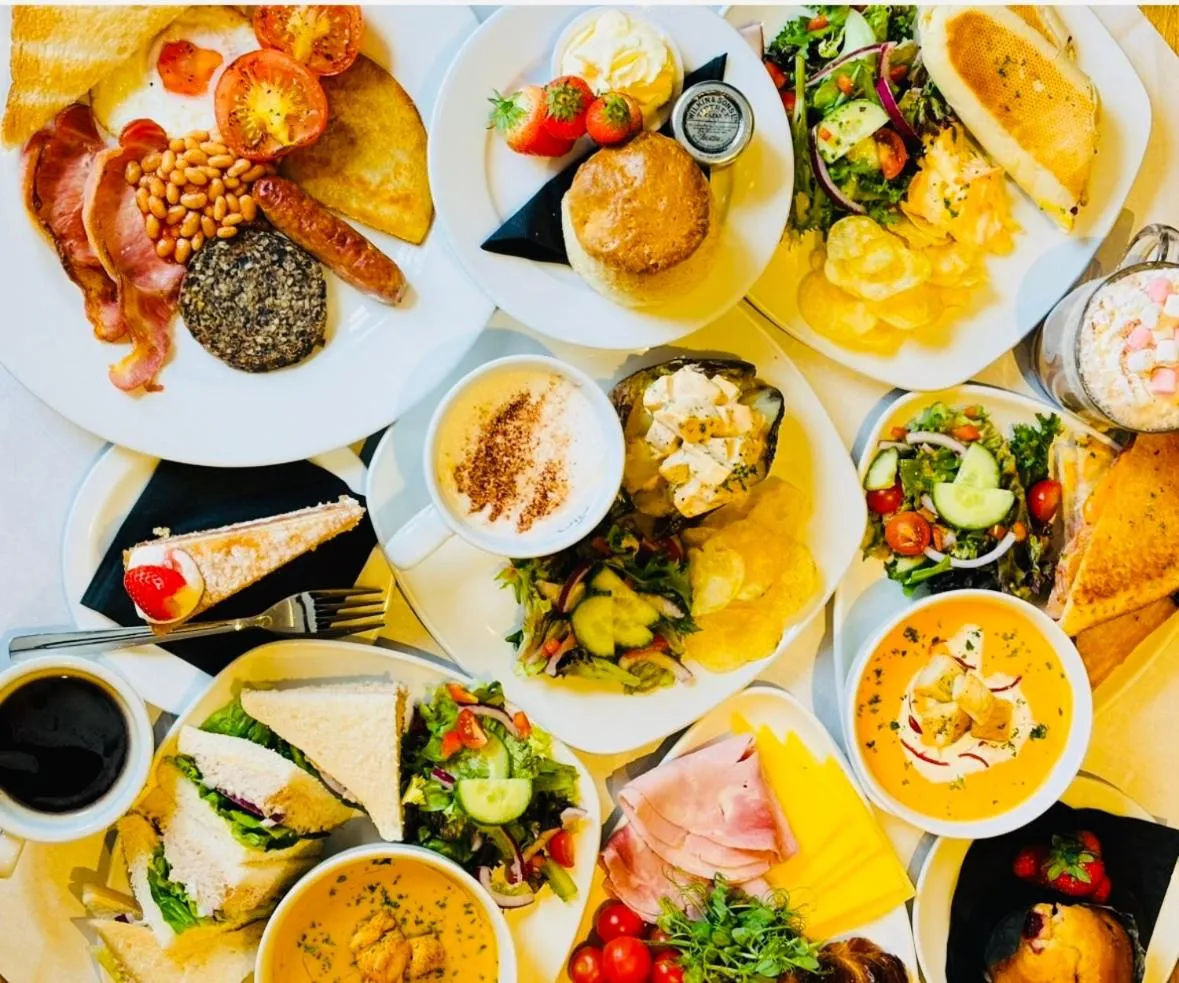 Food in The Harbour House Sea Front Hotel