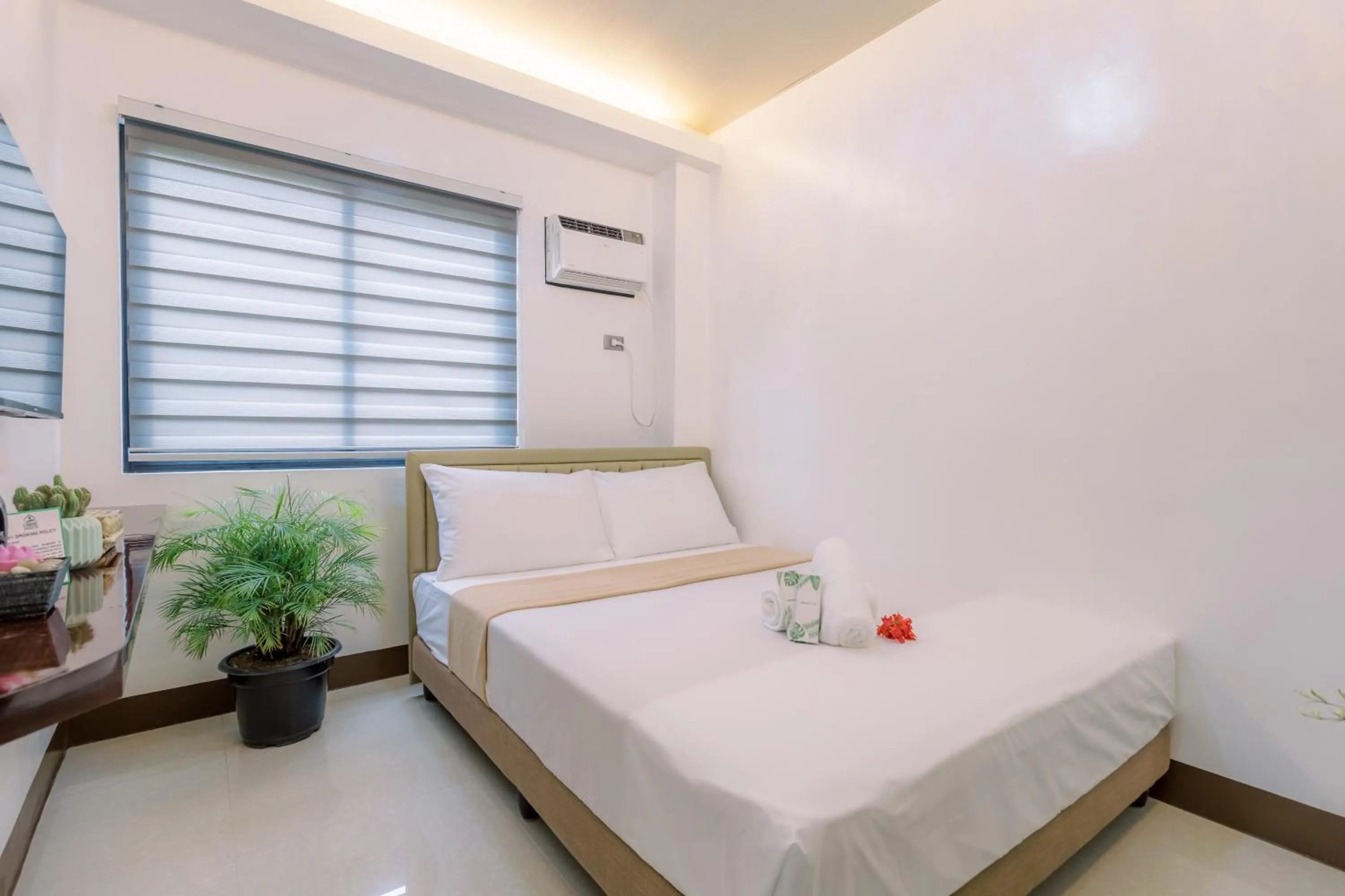 Bedroom, Bed in Loboc Riverside Inn & Restaurant