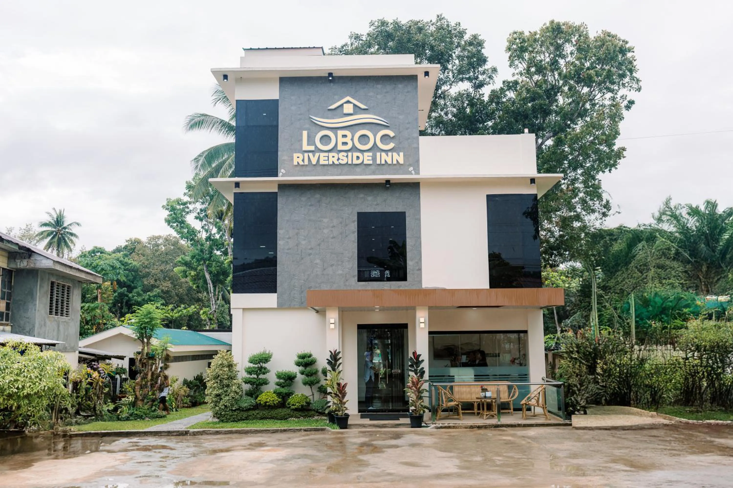 Property building in Loboc Riverside Inn & Restaurant
