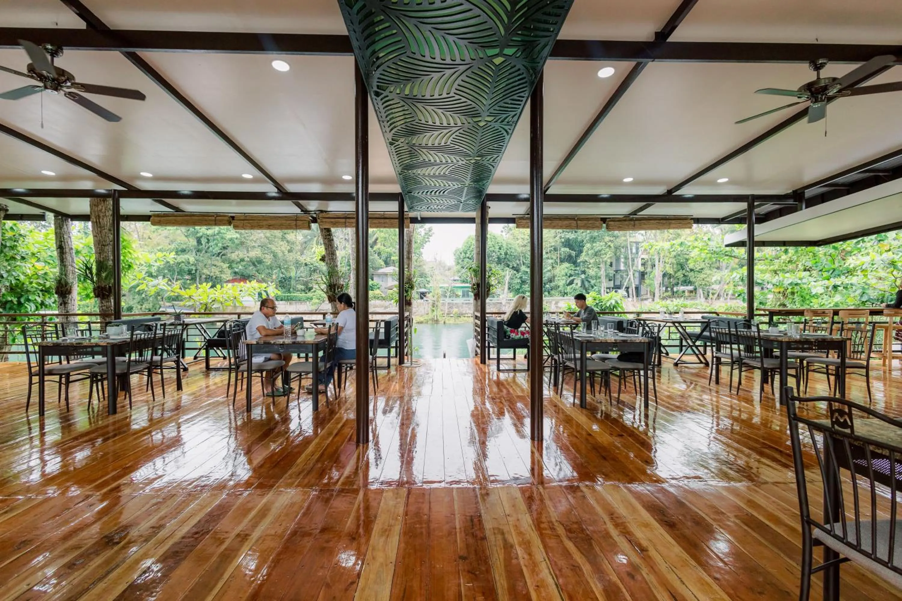 Property building in Loboc Riverside Inn & Restaurant