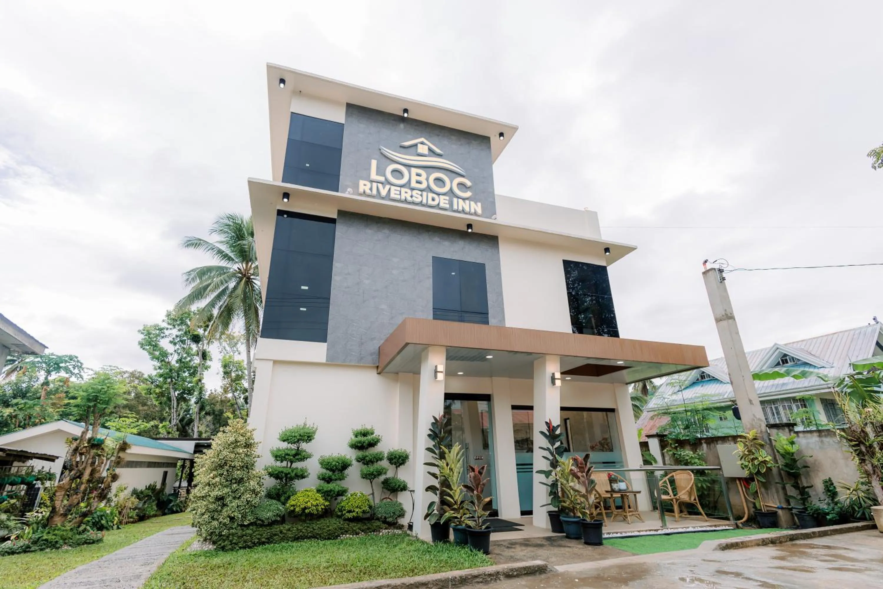 Property building in Loboc Riverside Inn & Restaurant
