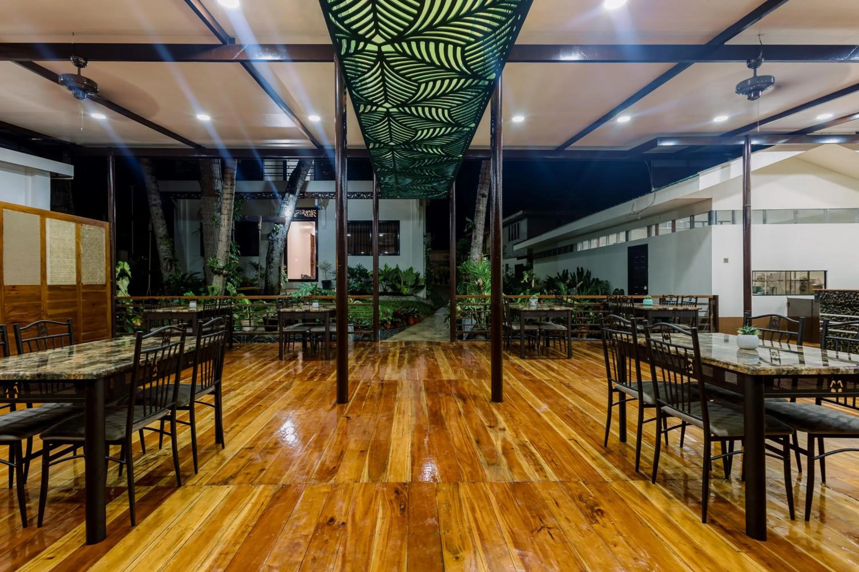 Restaurant/places to eat in Loboc Riverside Inn & Restaurant