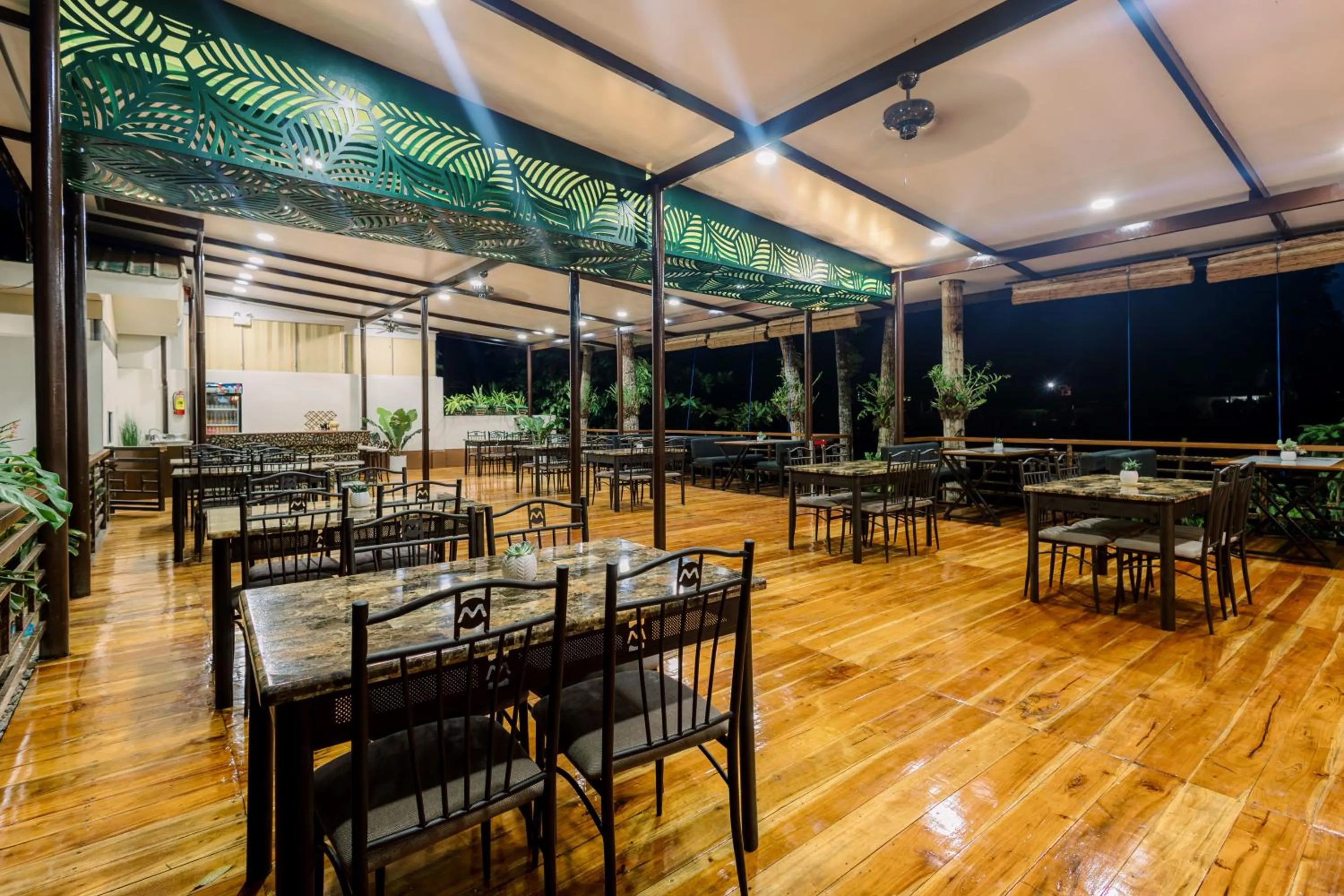 Restaurant/places to eat in Loboc Riverside Inn & Restaurant