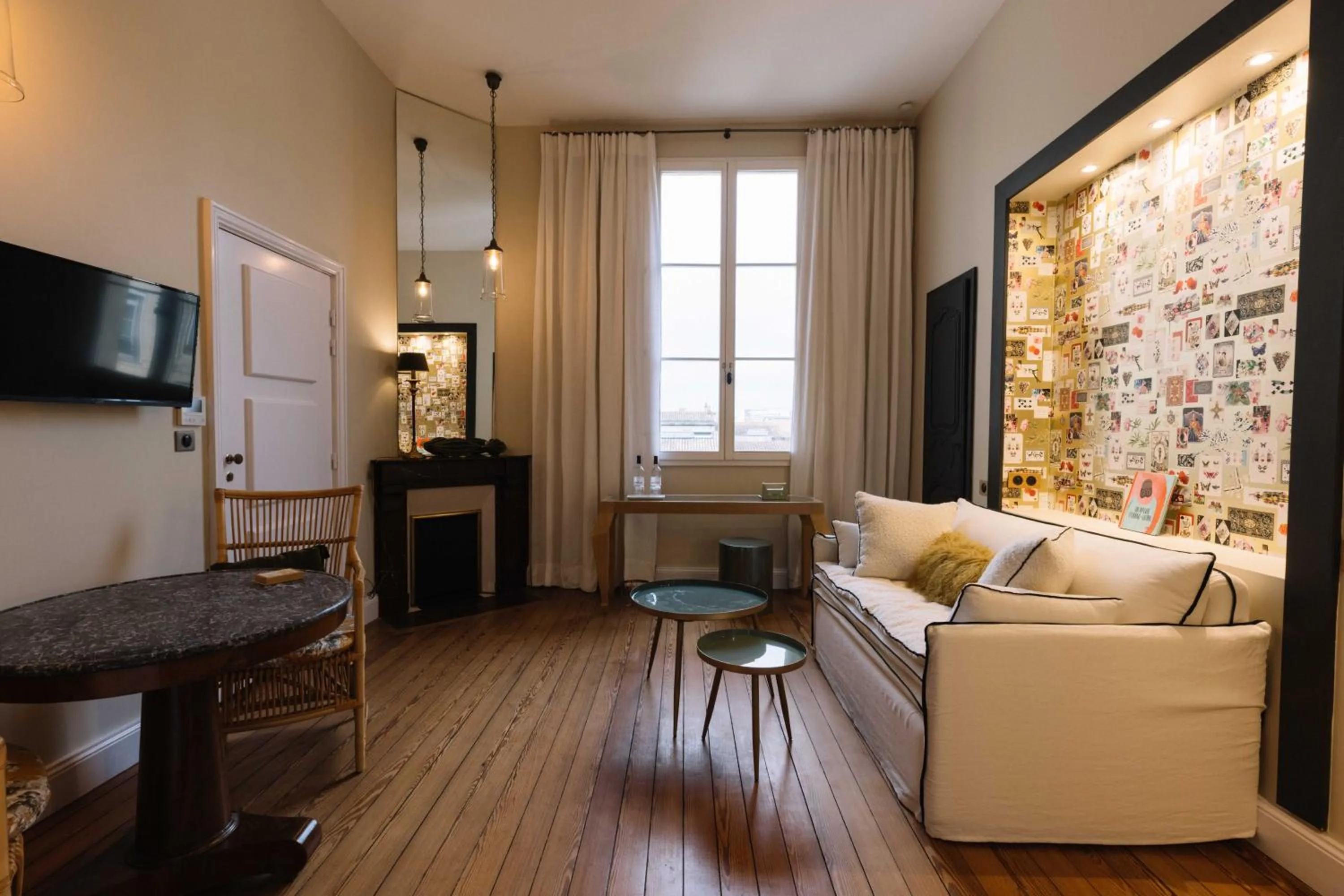 Living room, Seating Area in La Course