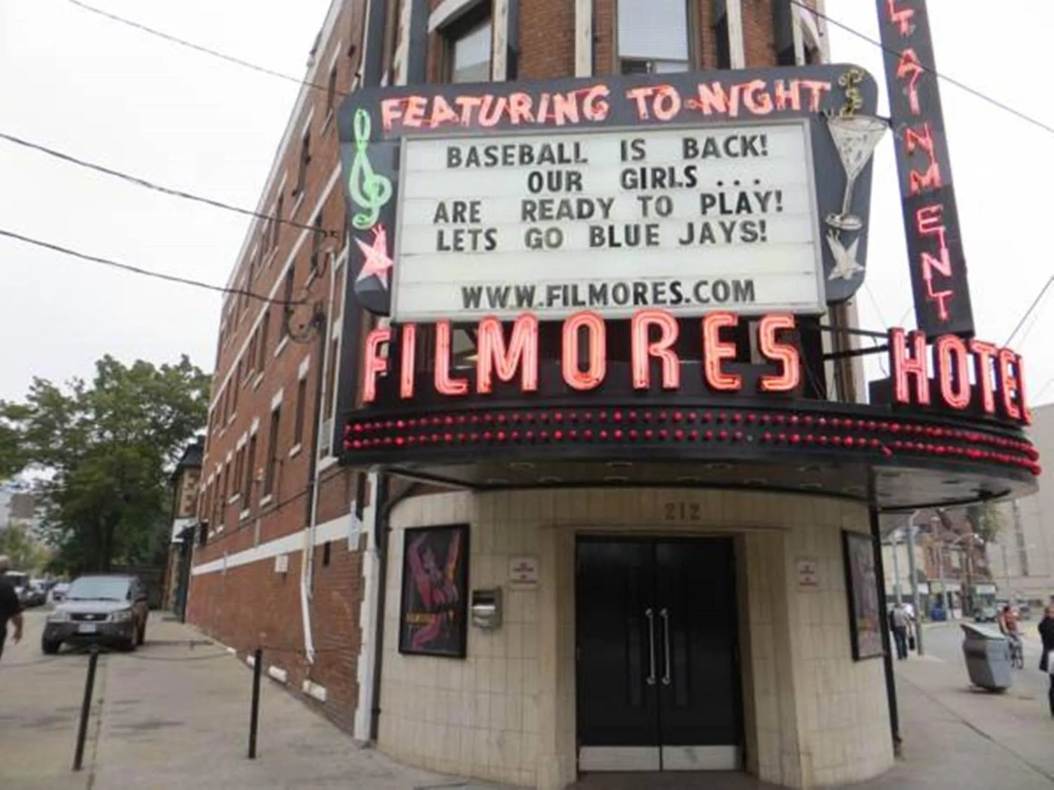 Facade/entrance in Filmores Hotel