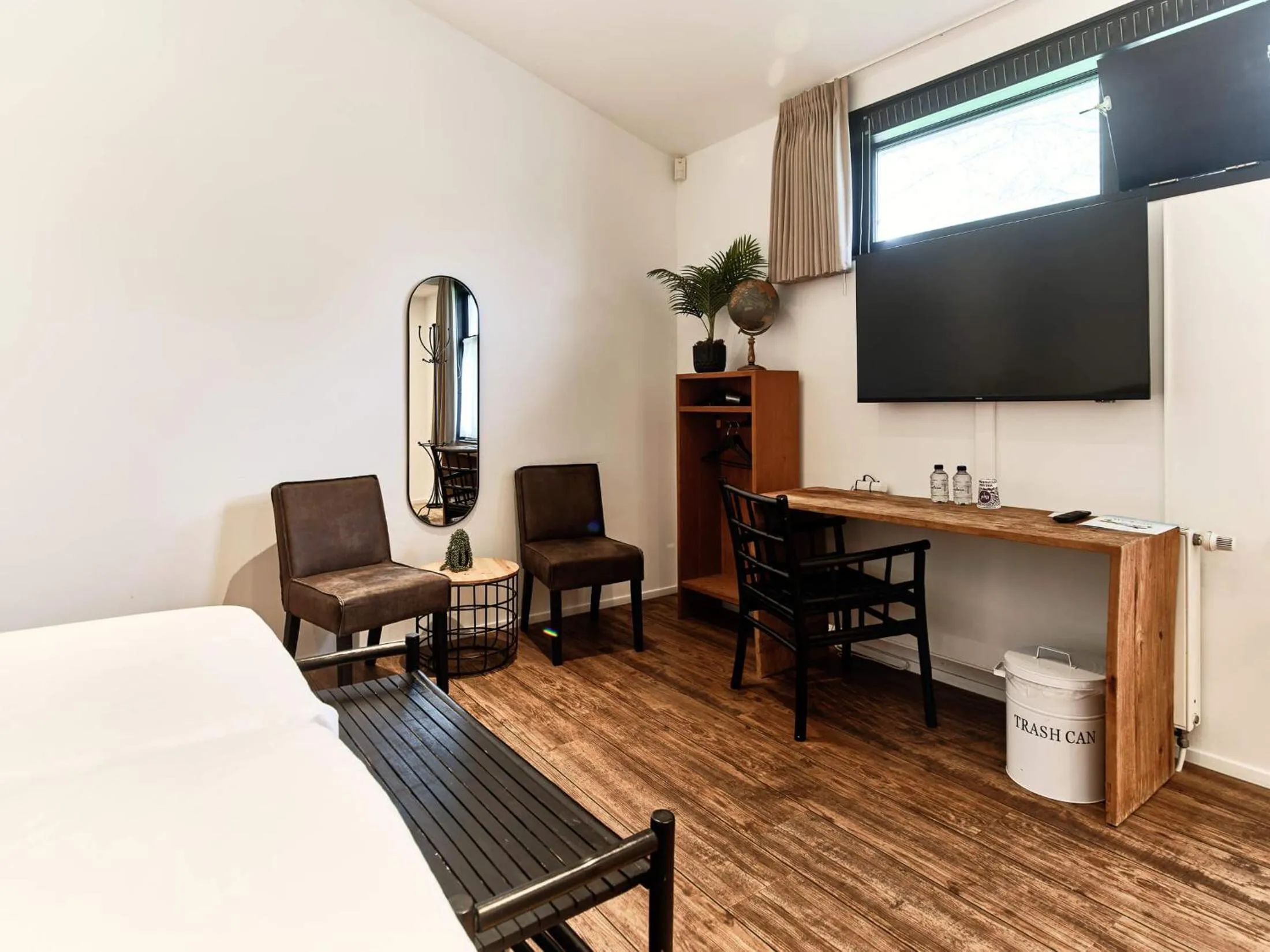 TV and multimedia, Bed in Hajé Restaurant de Aalscholver