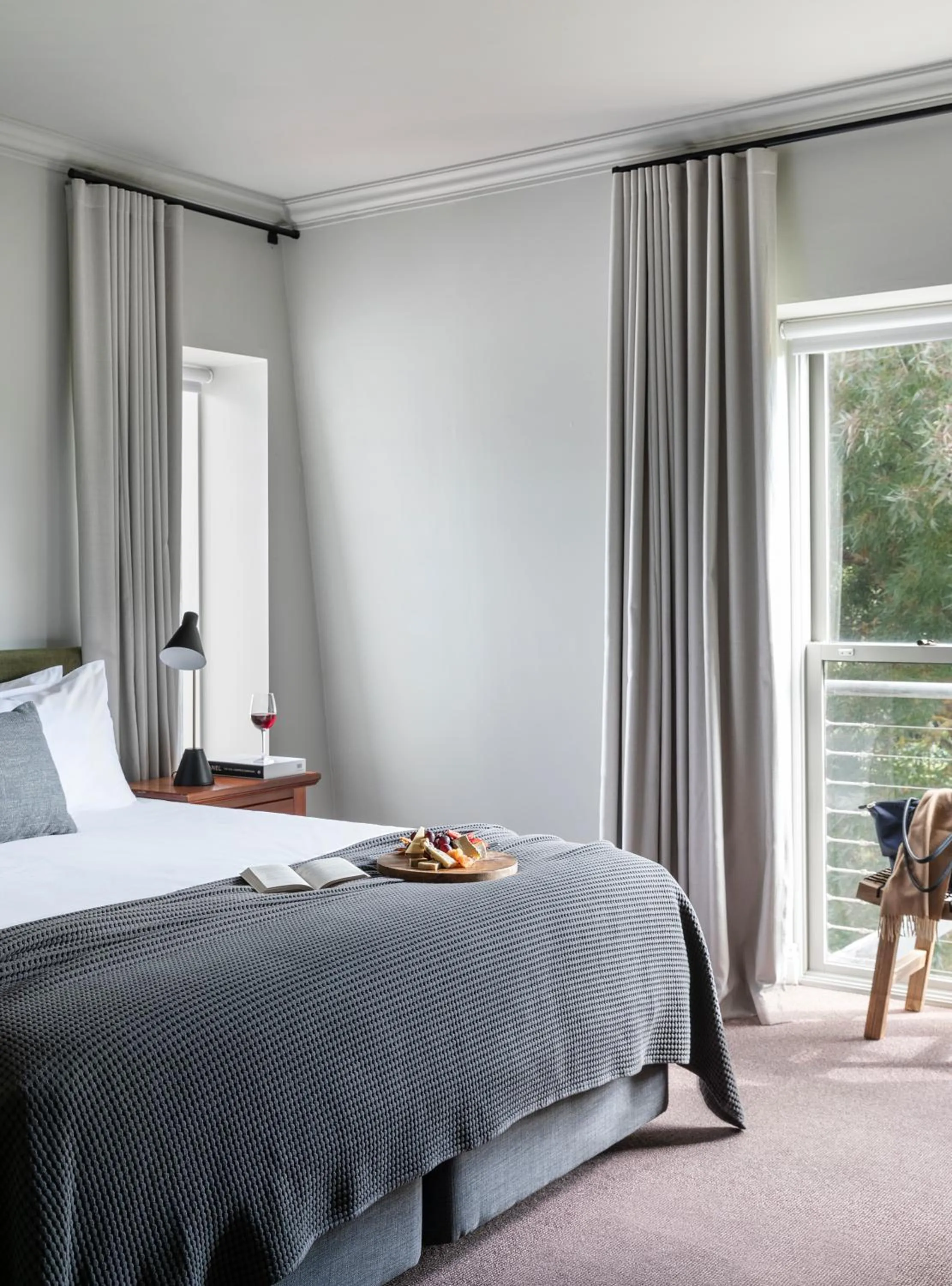 Bedroom, Bed in Cleveland Estate