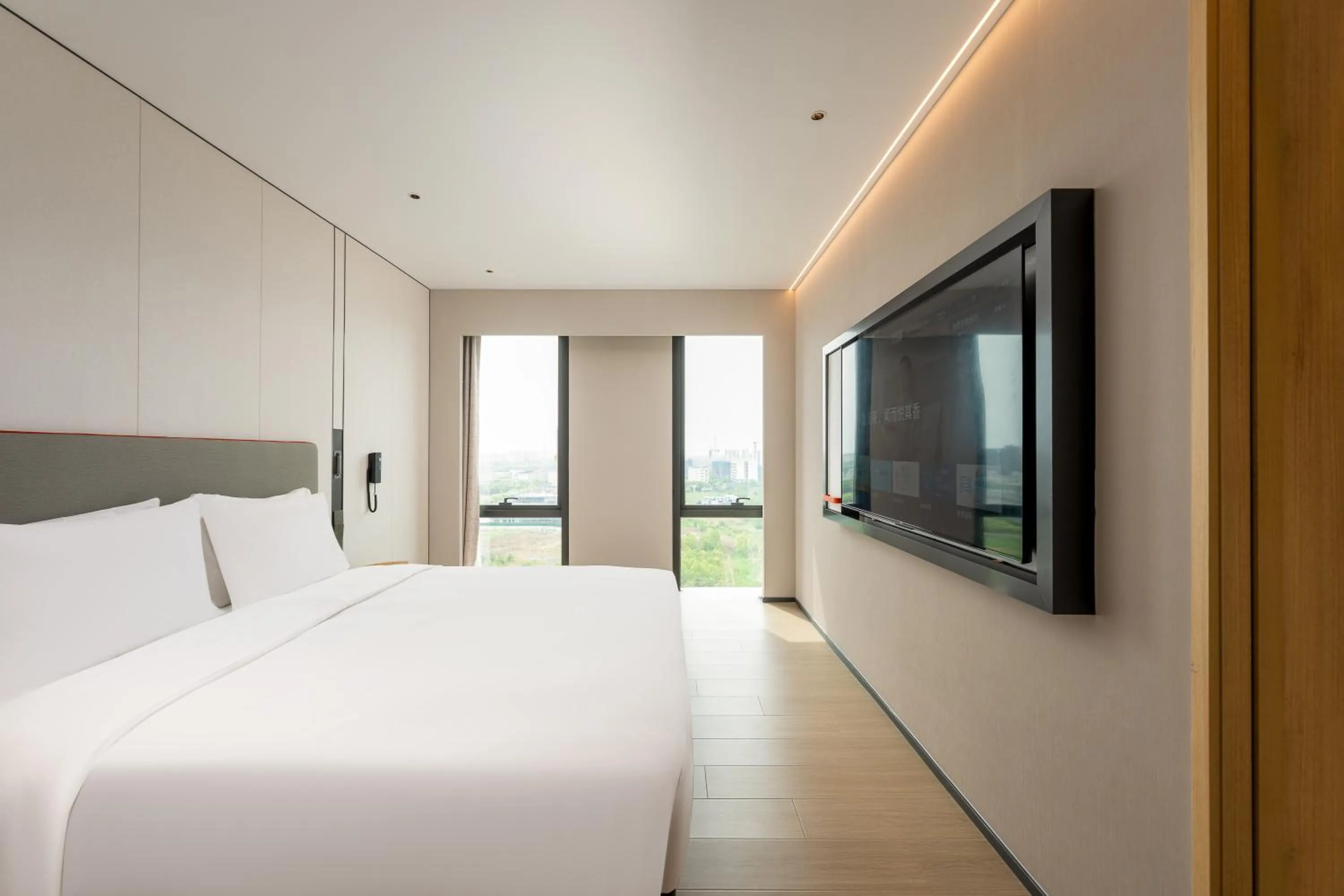 Bed in Holiday Inn Express Kunshan Yushan by IHG