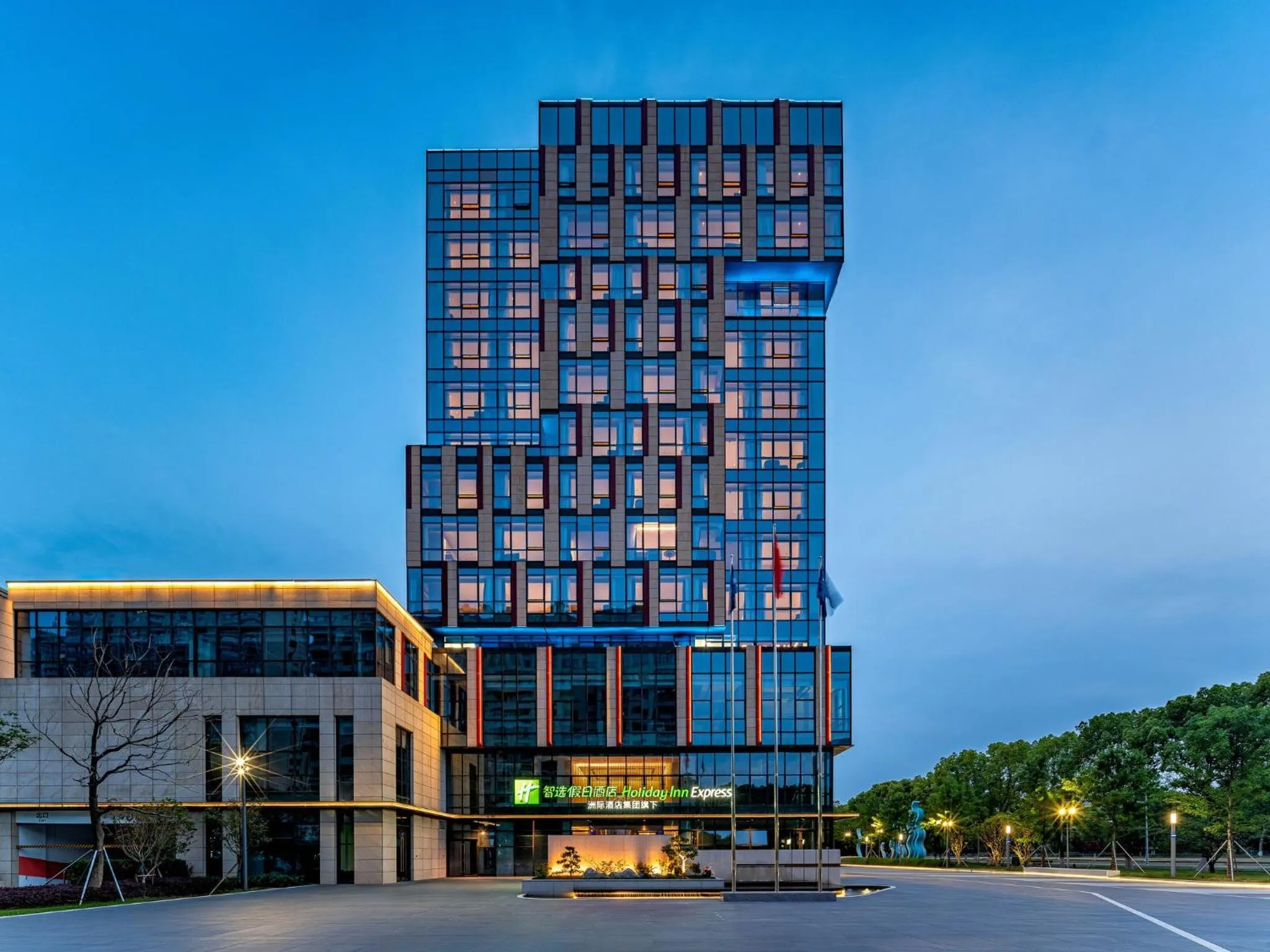Property building in Holiday Inn Express Kunshan Yushan by IHG