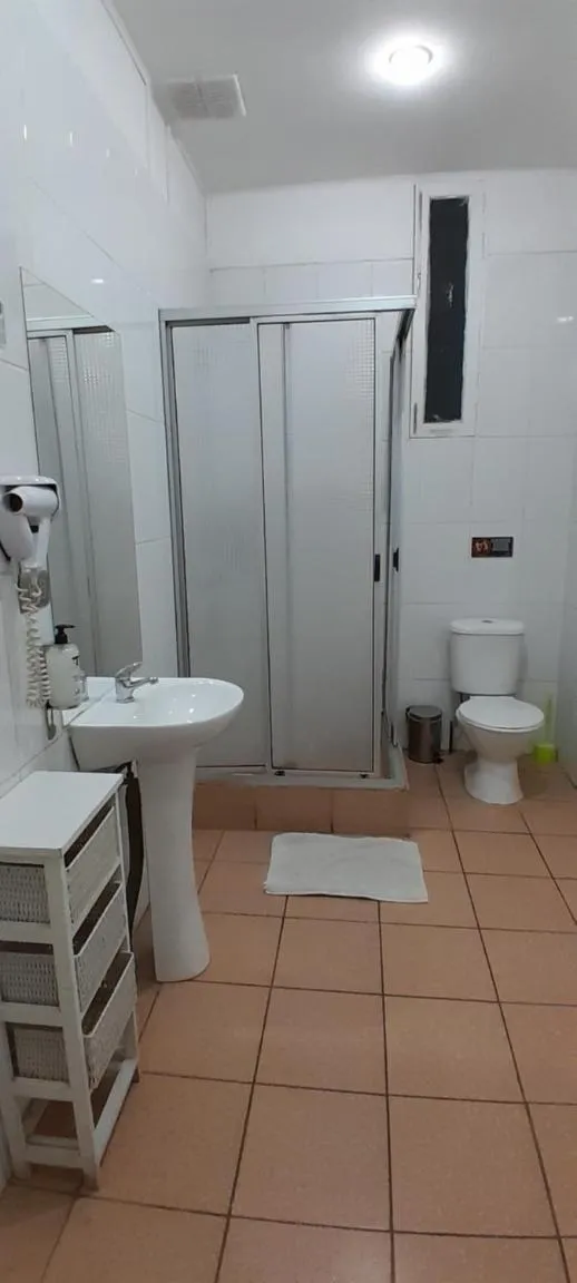 Shower in Tremo Bustamante