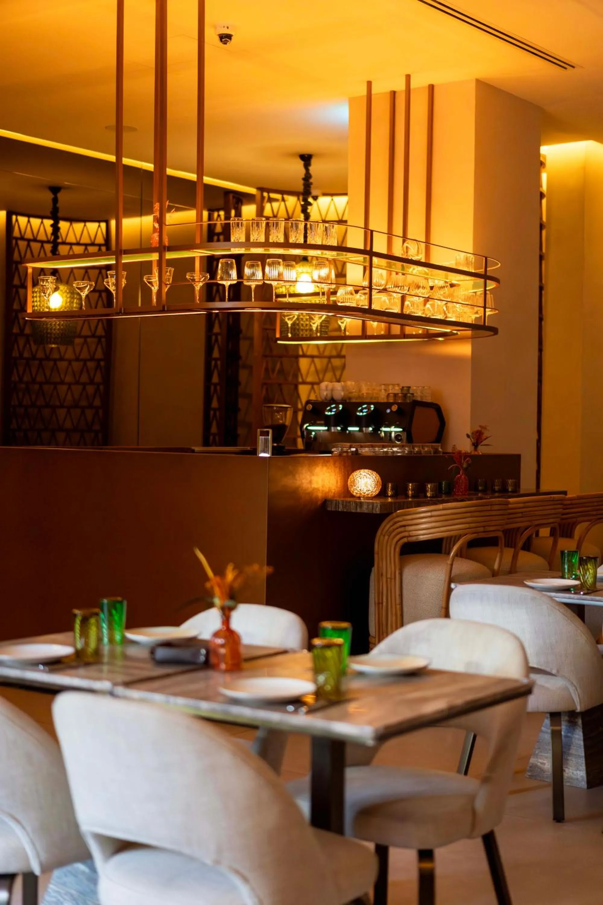 Restaurant/places to eat in Suites By Le Rêve