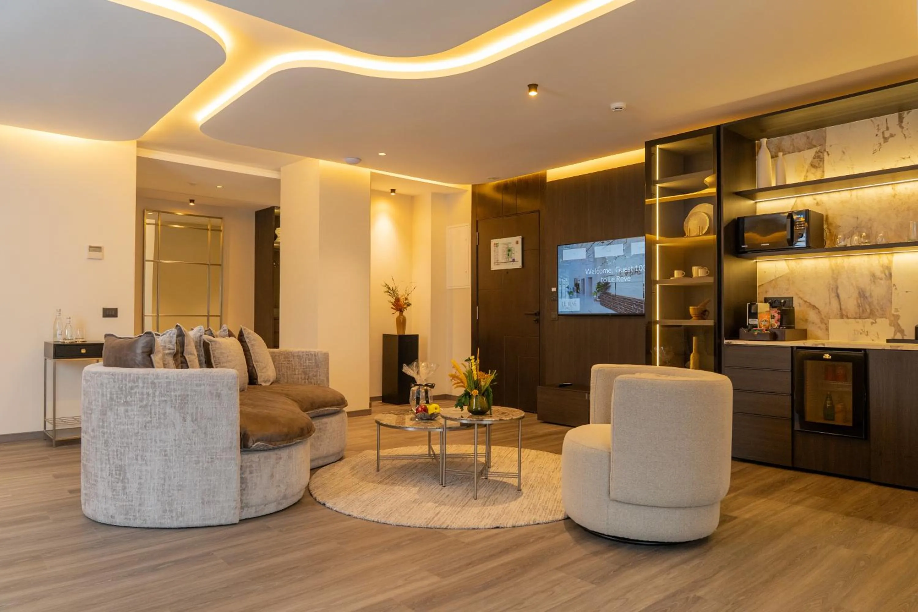 TV and multimedia in Suites By Le Rêve