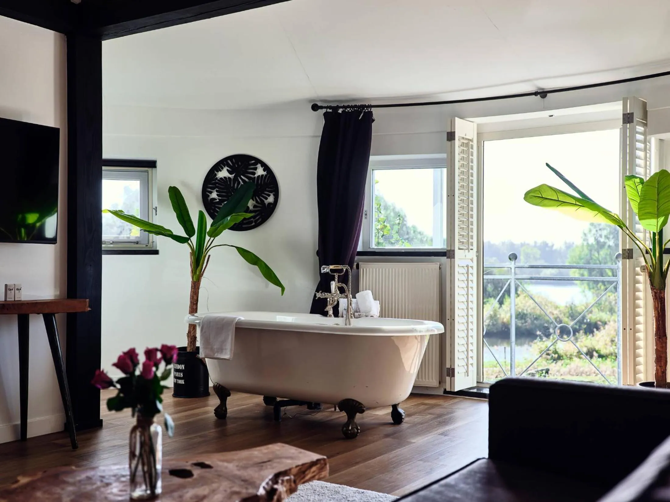 Bath in Hajé Hotel Restaurant de Lepelaar