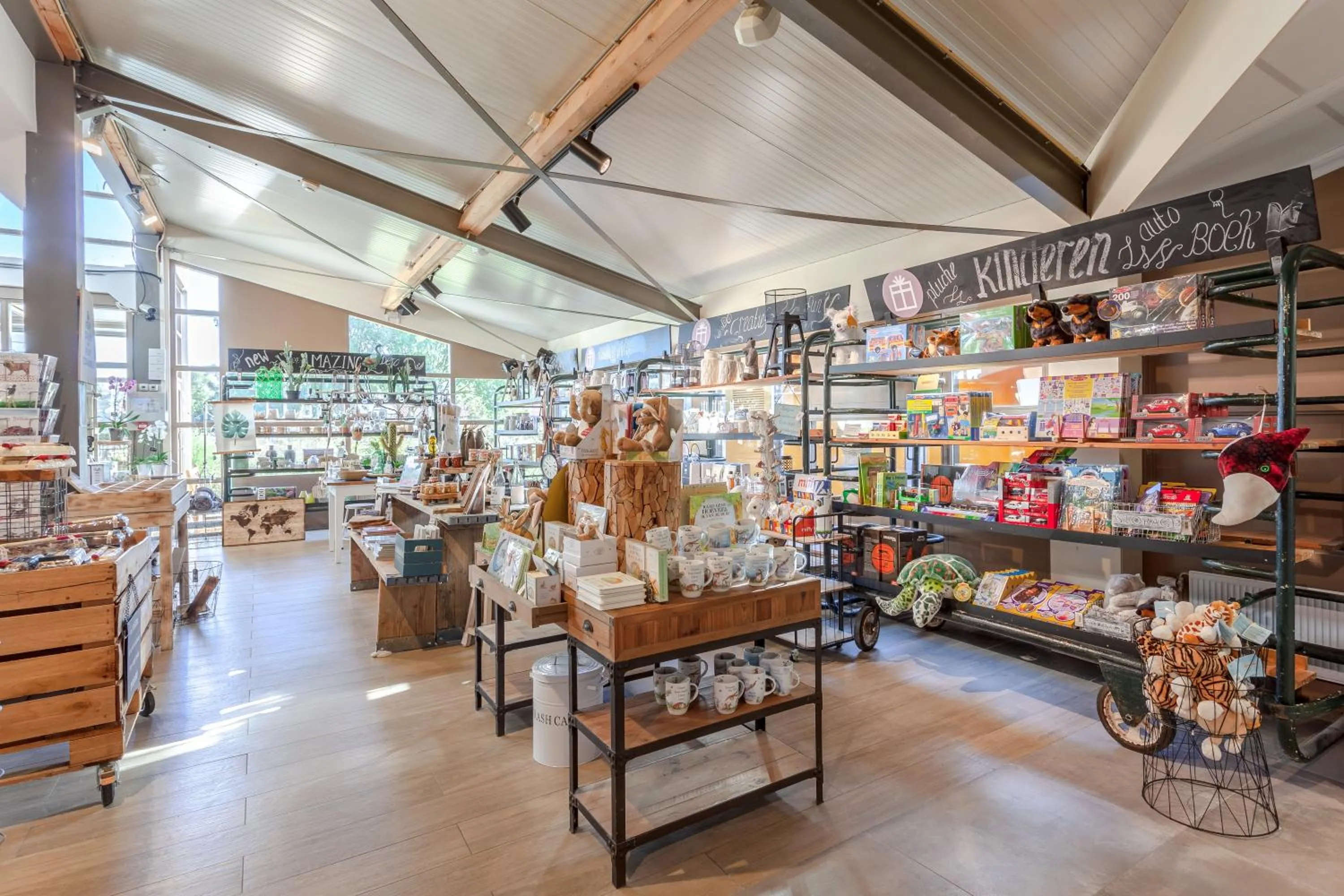 On-site shops in Hajé Hotel Restaurant de Lepelaar