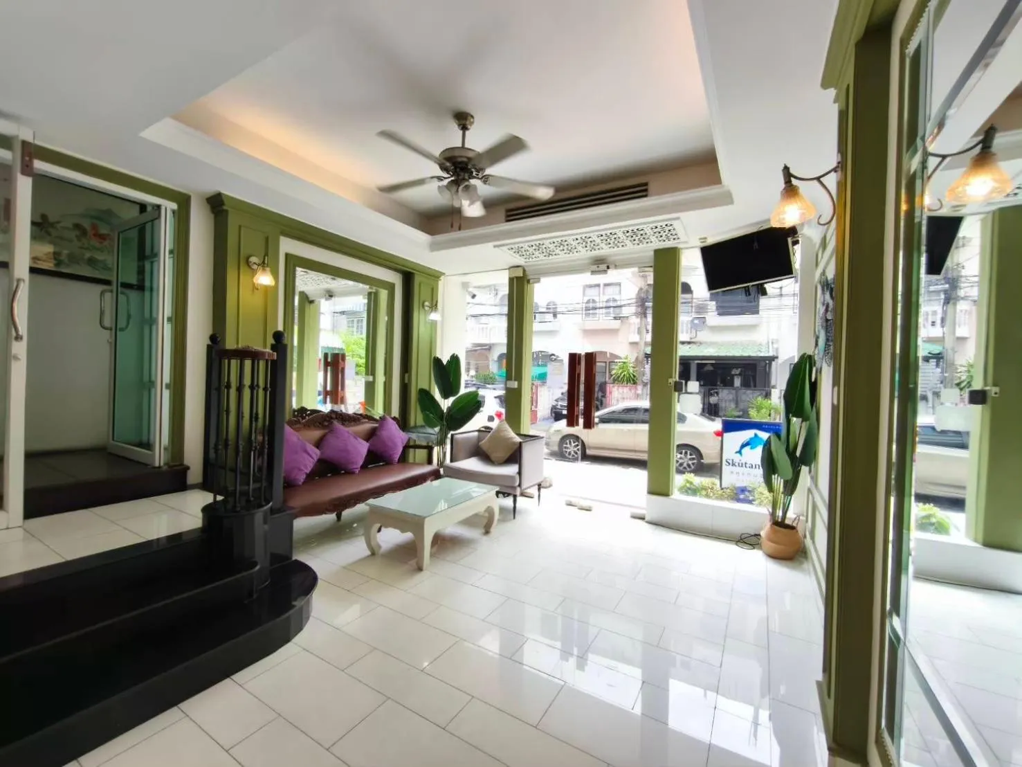 Skutan Inn Sutthisan Nexus Opal