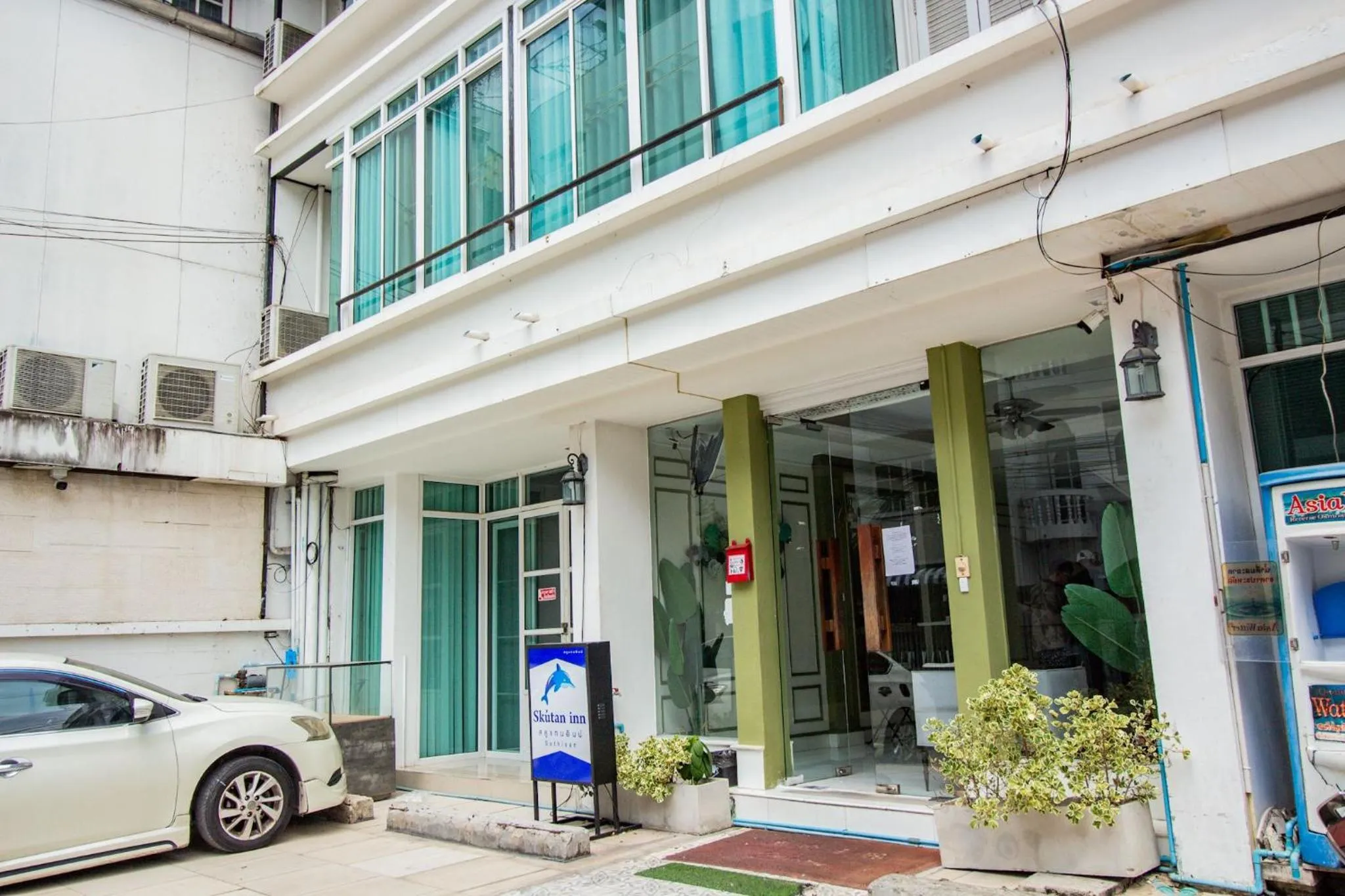 Skutan Inn Sutthisan Nexus Opal