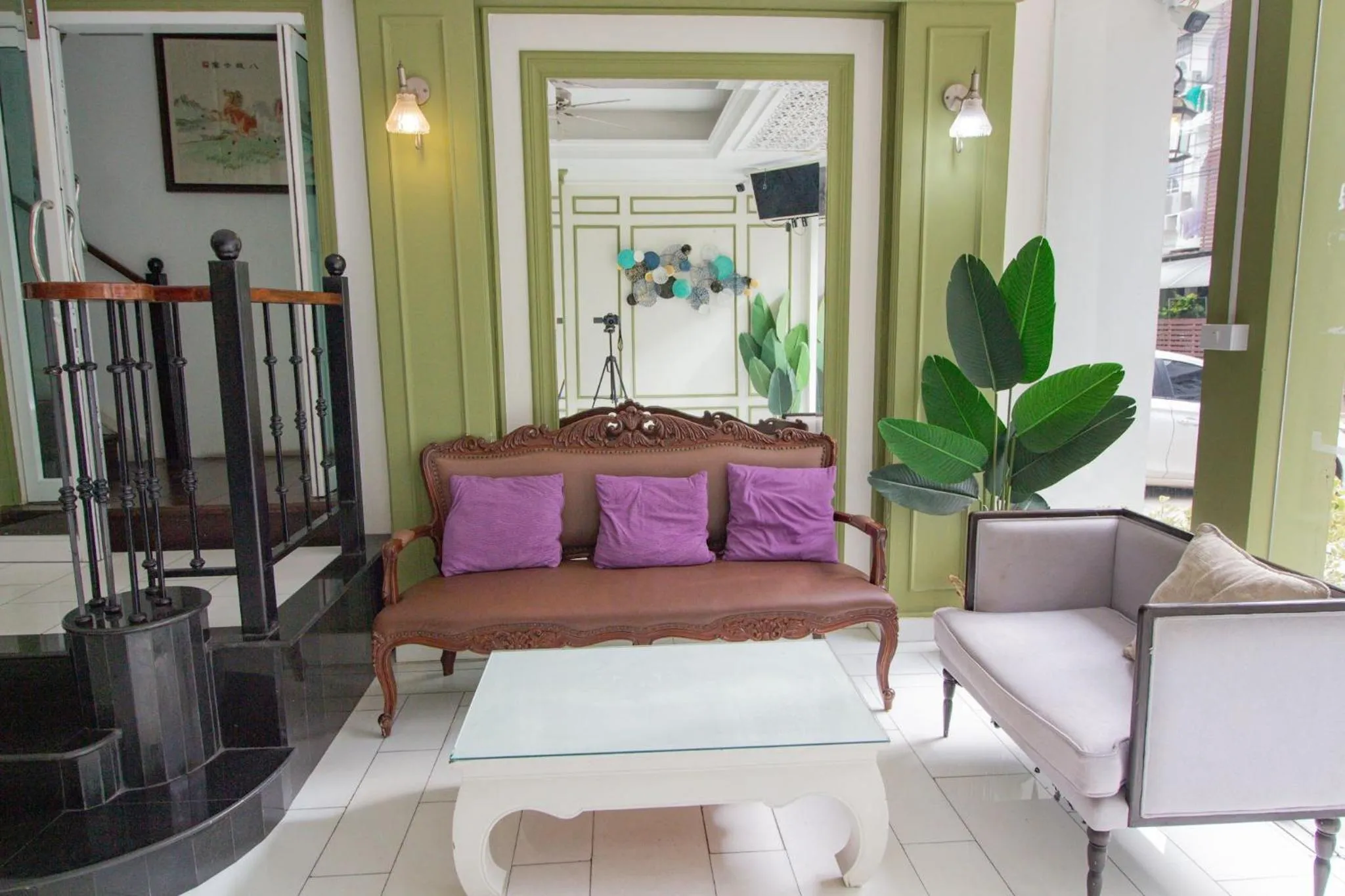 Skutan Inn Sutthisan Nexus Opal