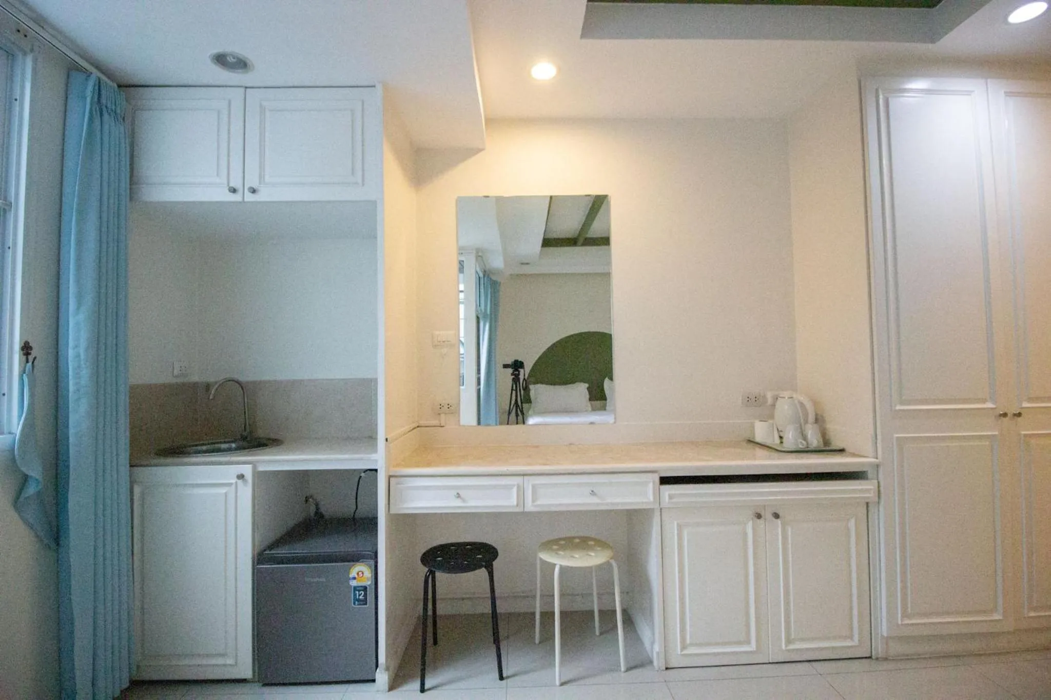 Skutan Inn Sutthisan Nexus Opal