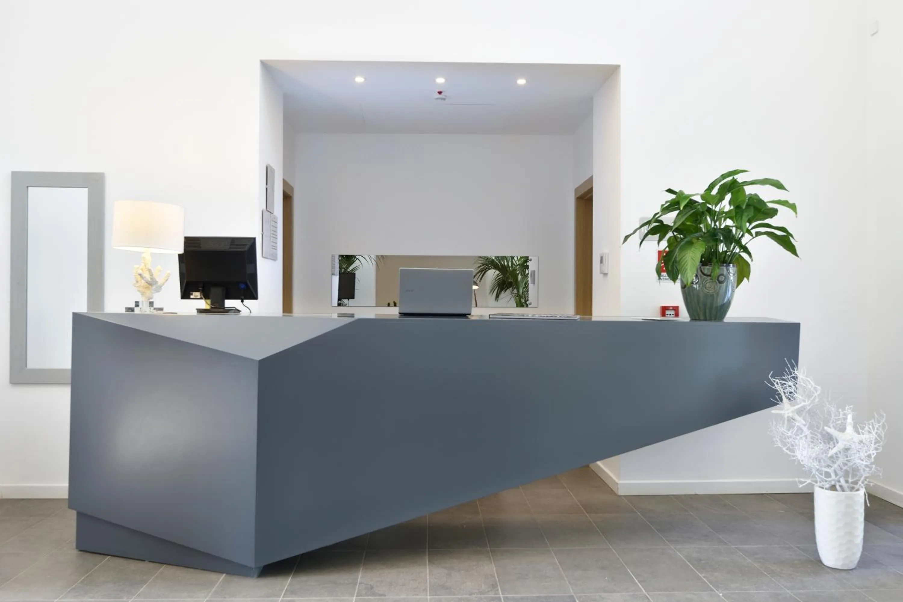 Lobby or reception in Hotel Club Torre Salinas - Adults Only