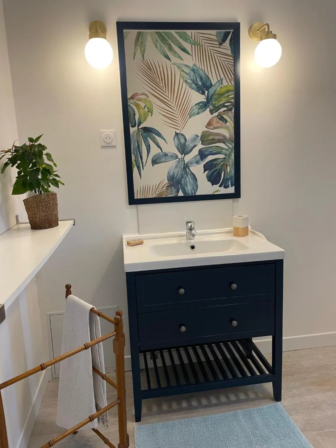 Bathroom in Château Cornillon