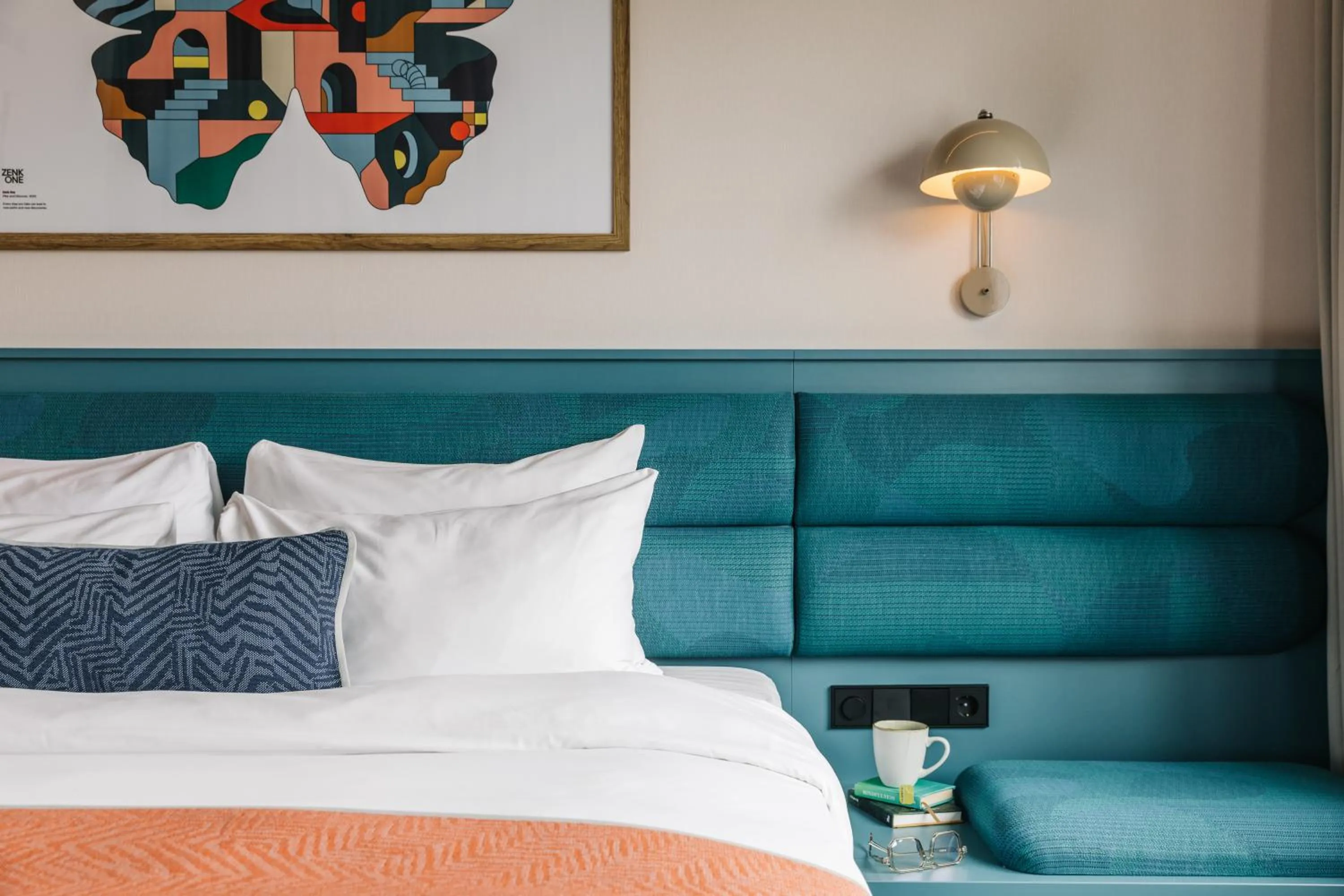 Decorative detail, Bed in The Social Hub Amsterdam City