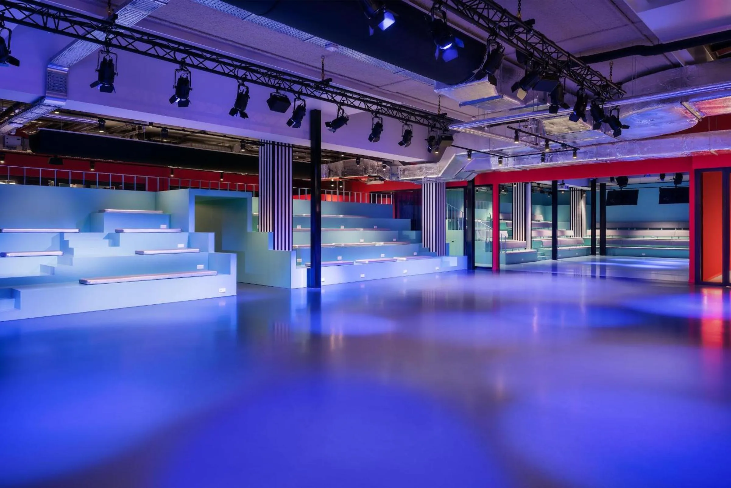 Meeting/conference room in The Social Hub Amsterdam City