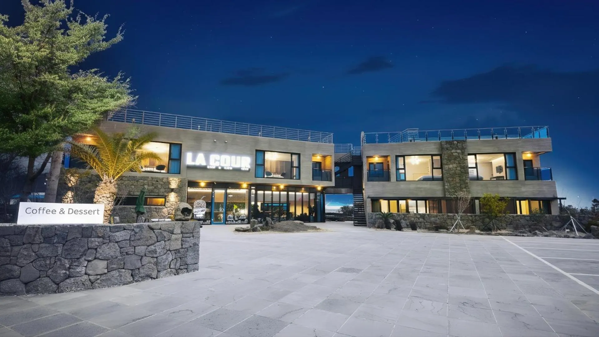 Property building in Jeju la Cour Pension