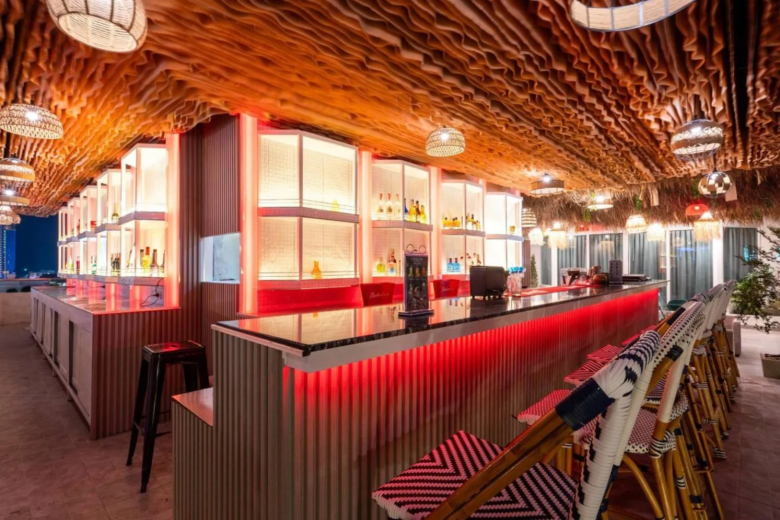 Lounge or bar in Dancenter Luxury Underwater World Pattaya