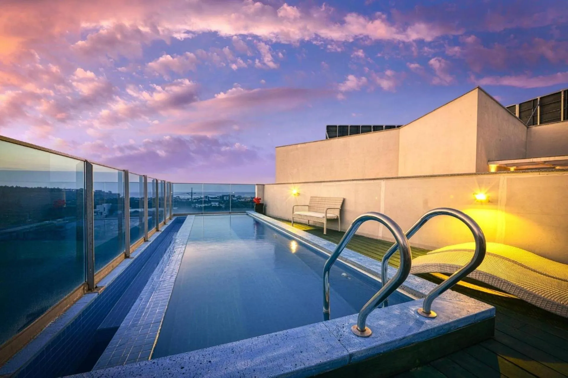 Property building in Seogwipo Dawa Pool Villa Pension