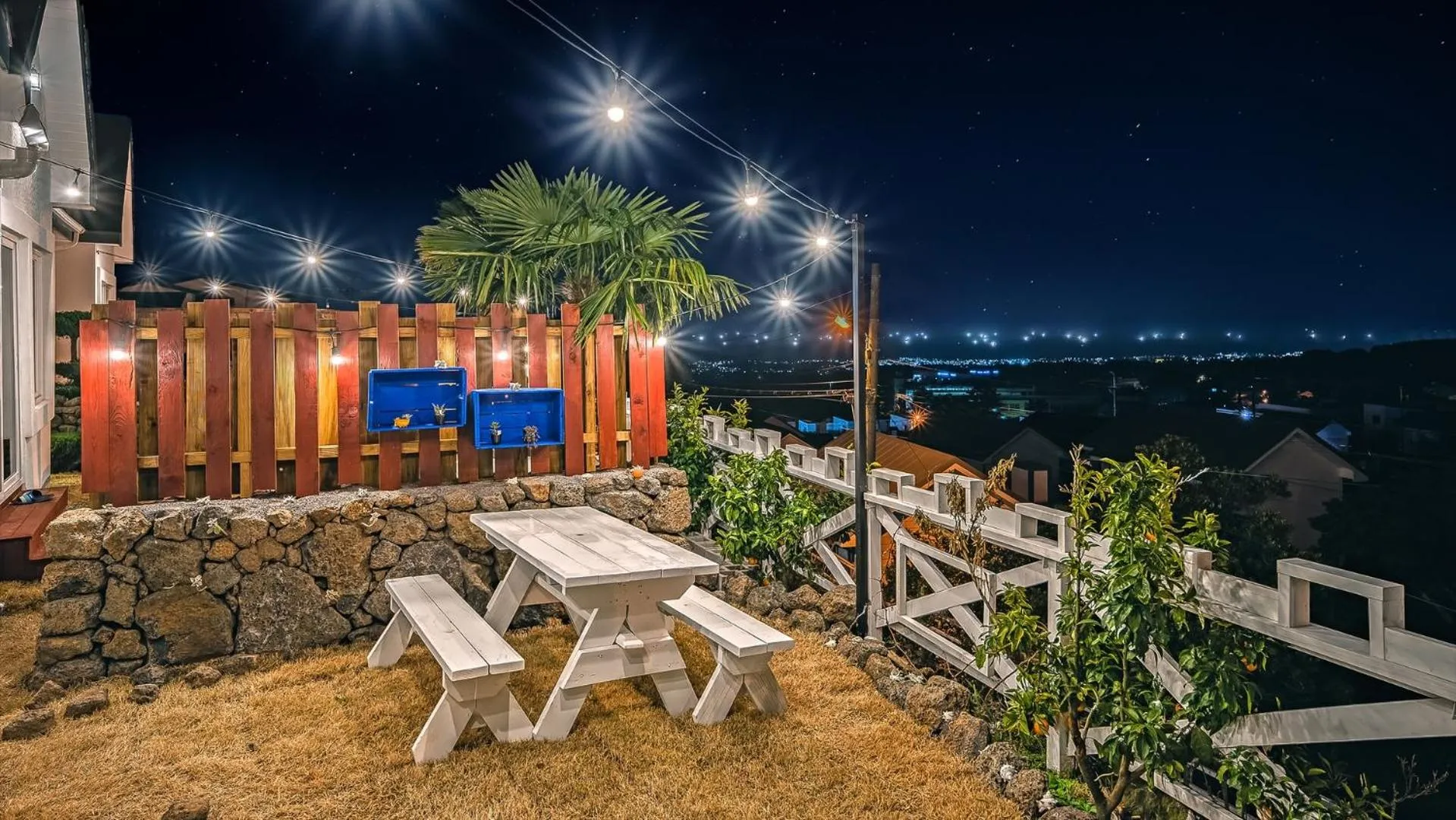 Property building in Jeju Dalbaekstay