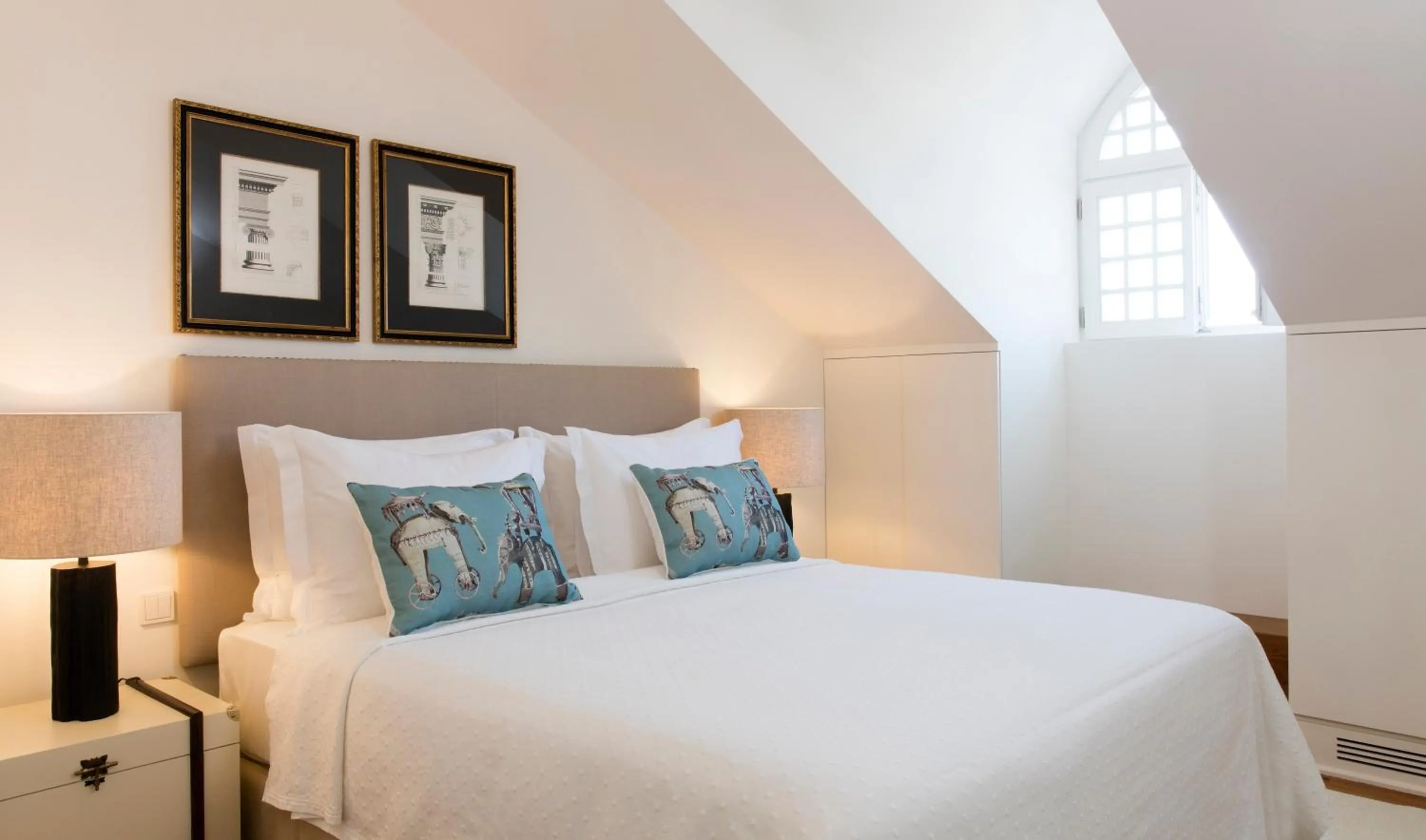 Bed in Bordoy Grand House Algarve