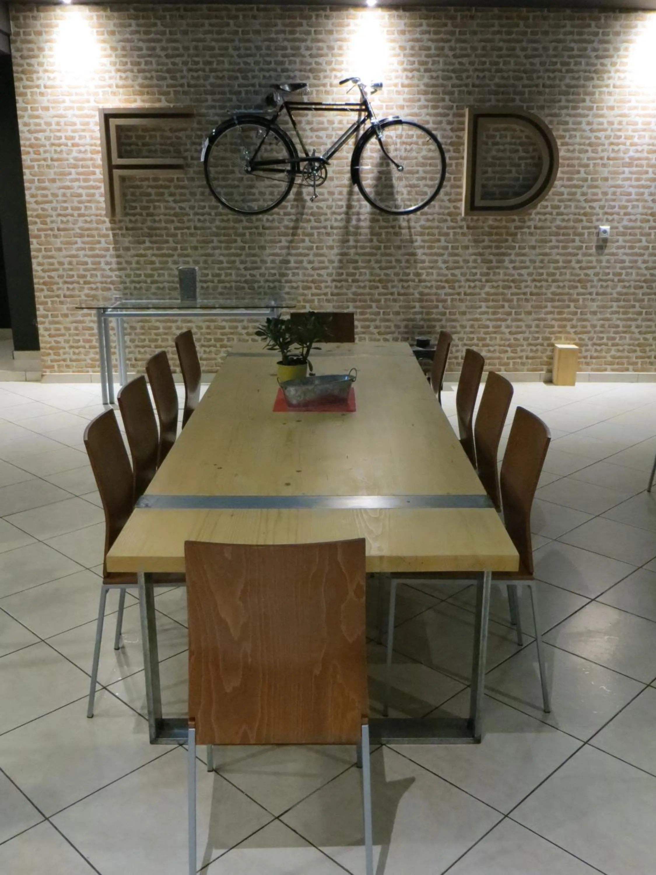 Communal lounge/ TV room in Leonidaion Guesthouse