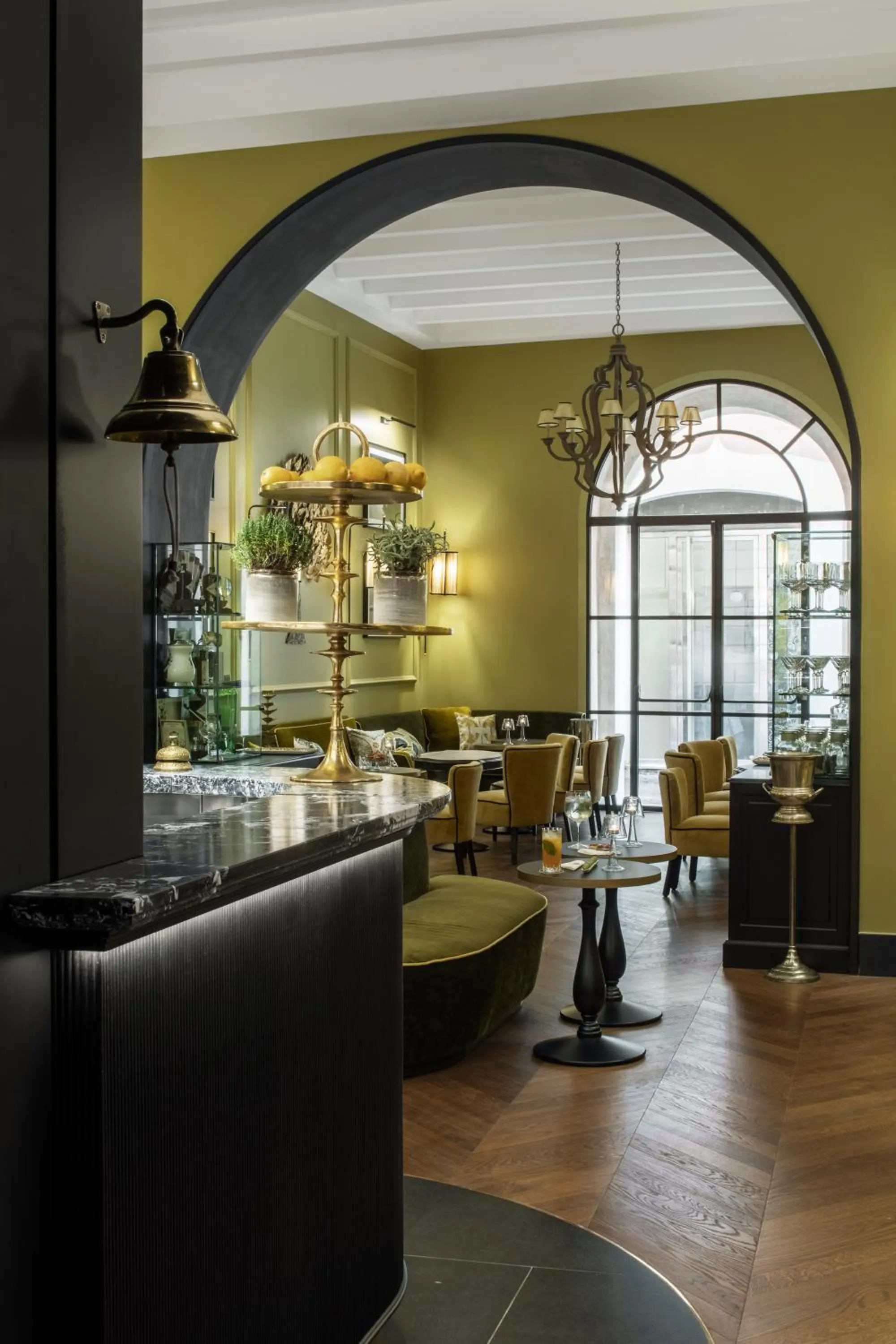 Lounge or bar in HOTEL ADRIANO Rooftop