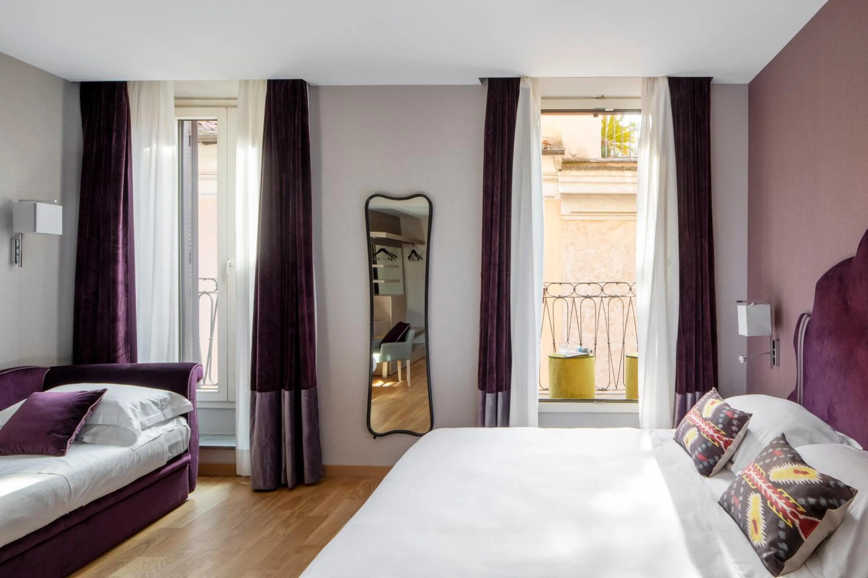 Bed in HOTEL ADRIANO Rooftop