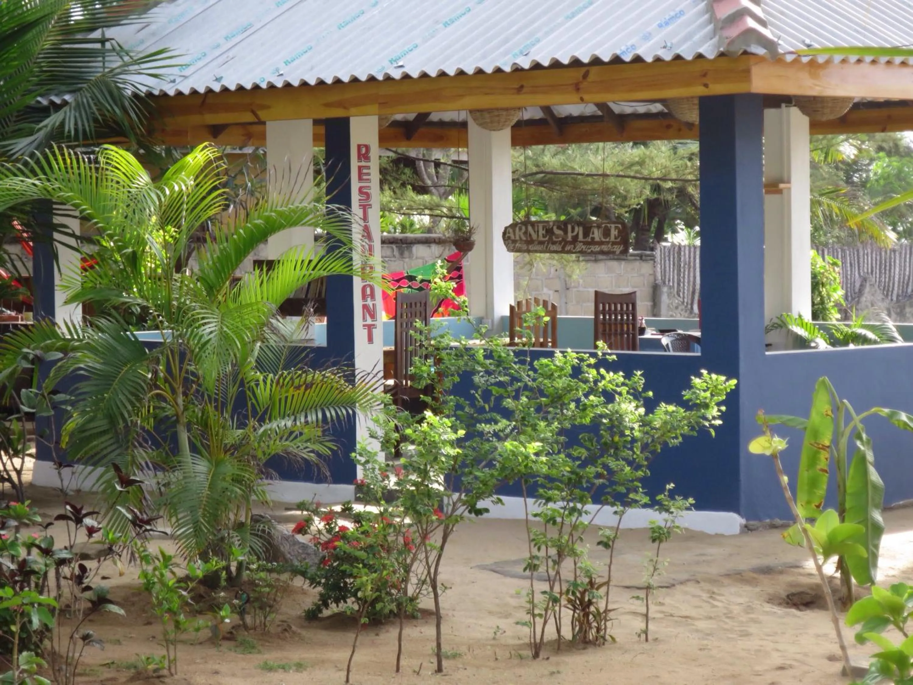 Restaurant/places to eat in Arne's Place