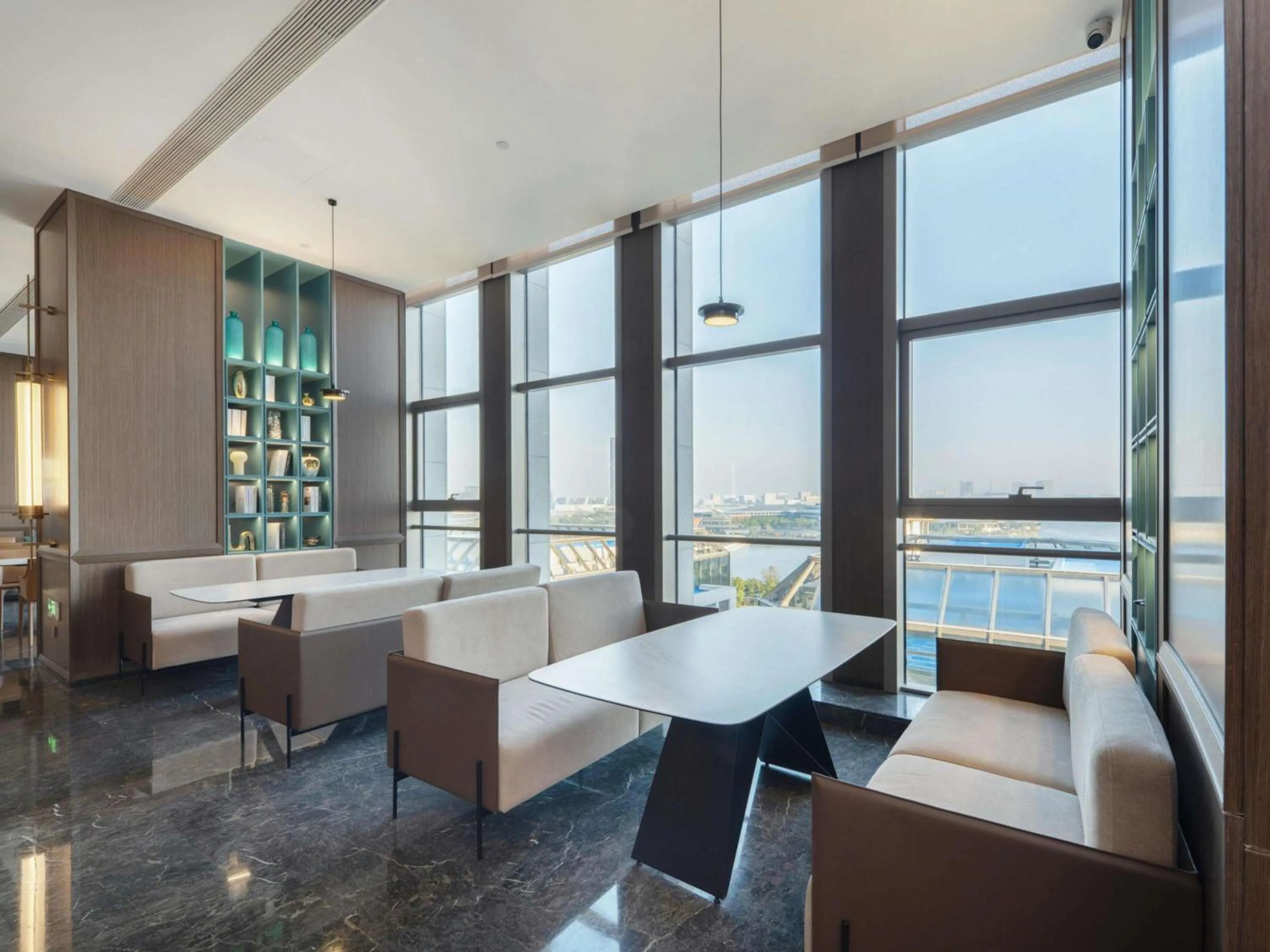 Restaurant/places to eat in Novotel Shanghai Lingang