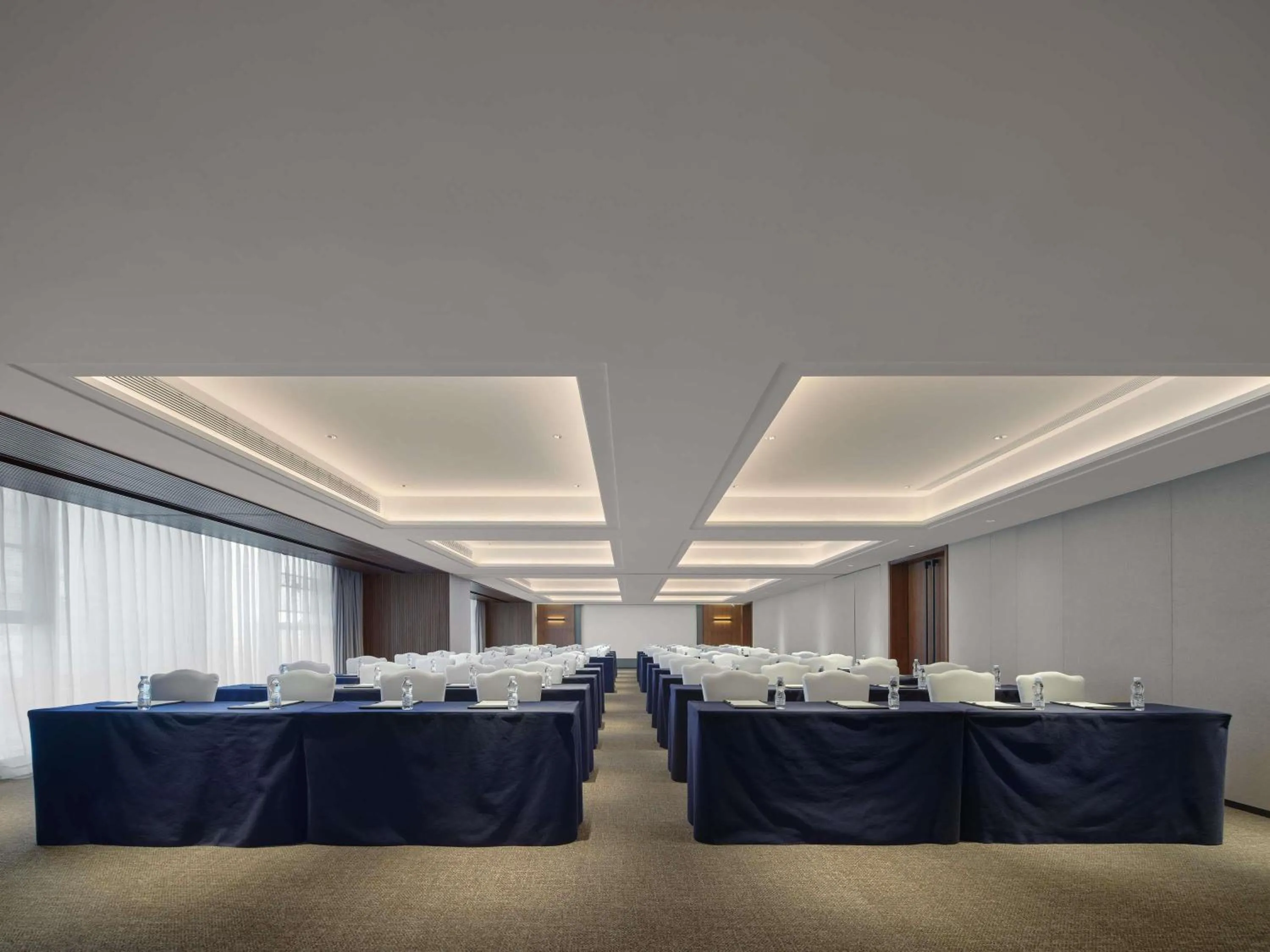 Meeting/conference room in Mercure Hefei City Hall Square
