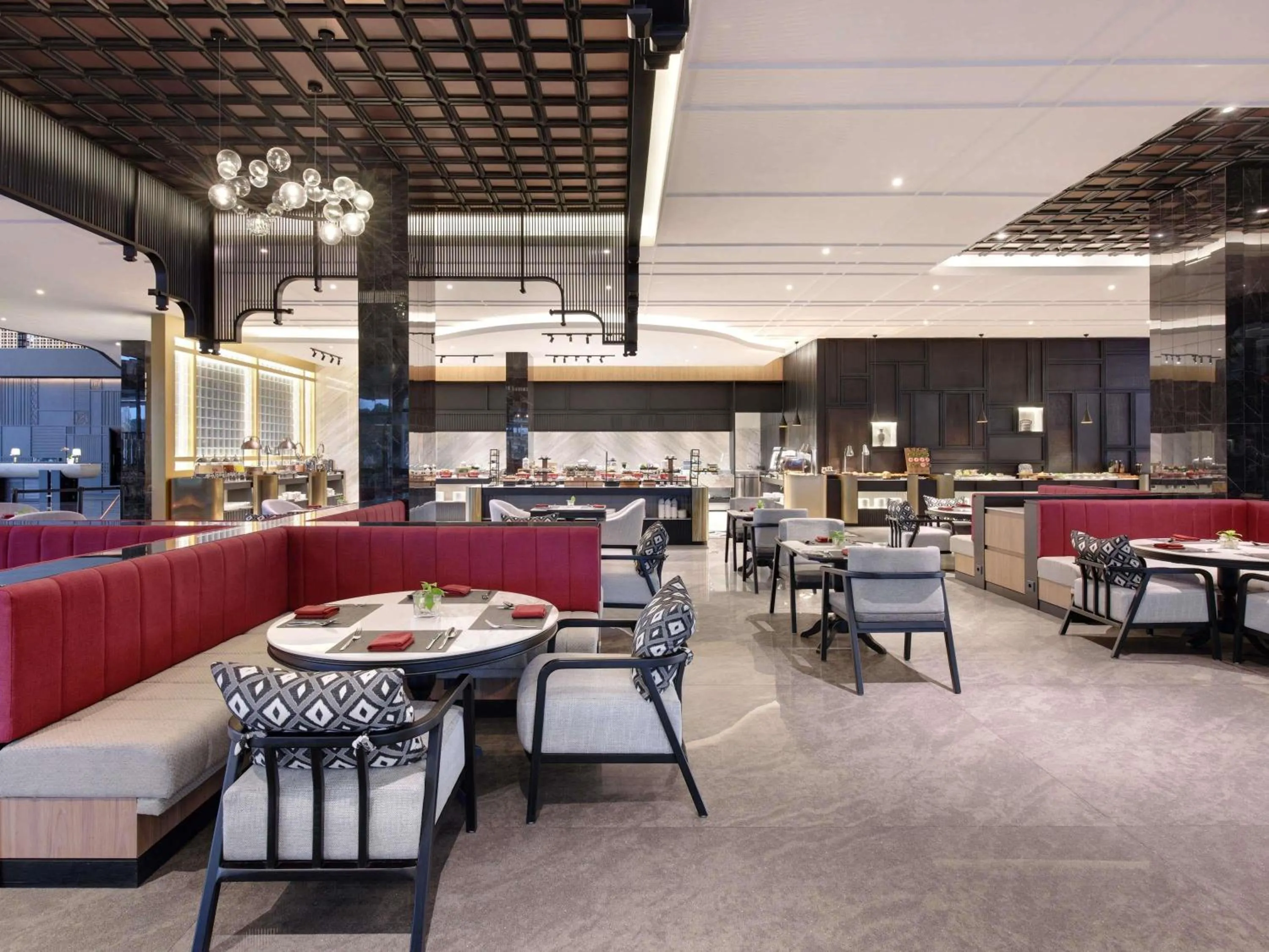 Restaurant/places to eat in Grand Mercure Batam Centre