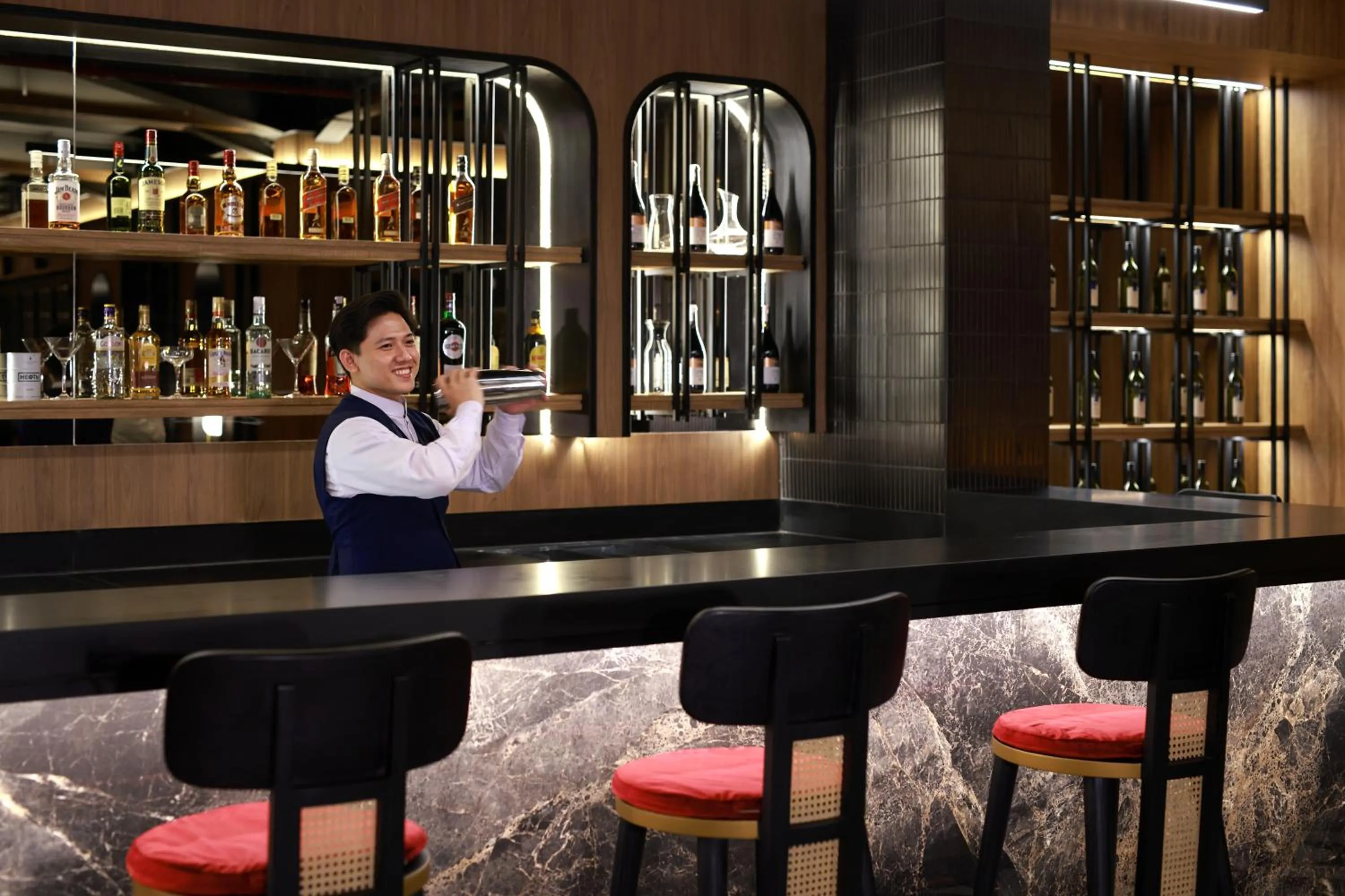 Lounge or bar in Grand Mercure Batam Centre