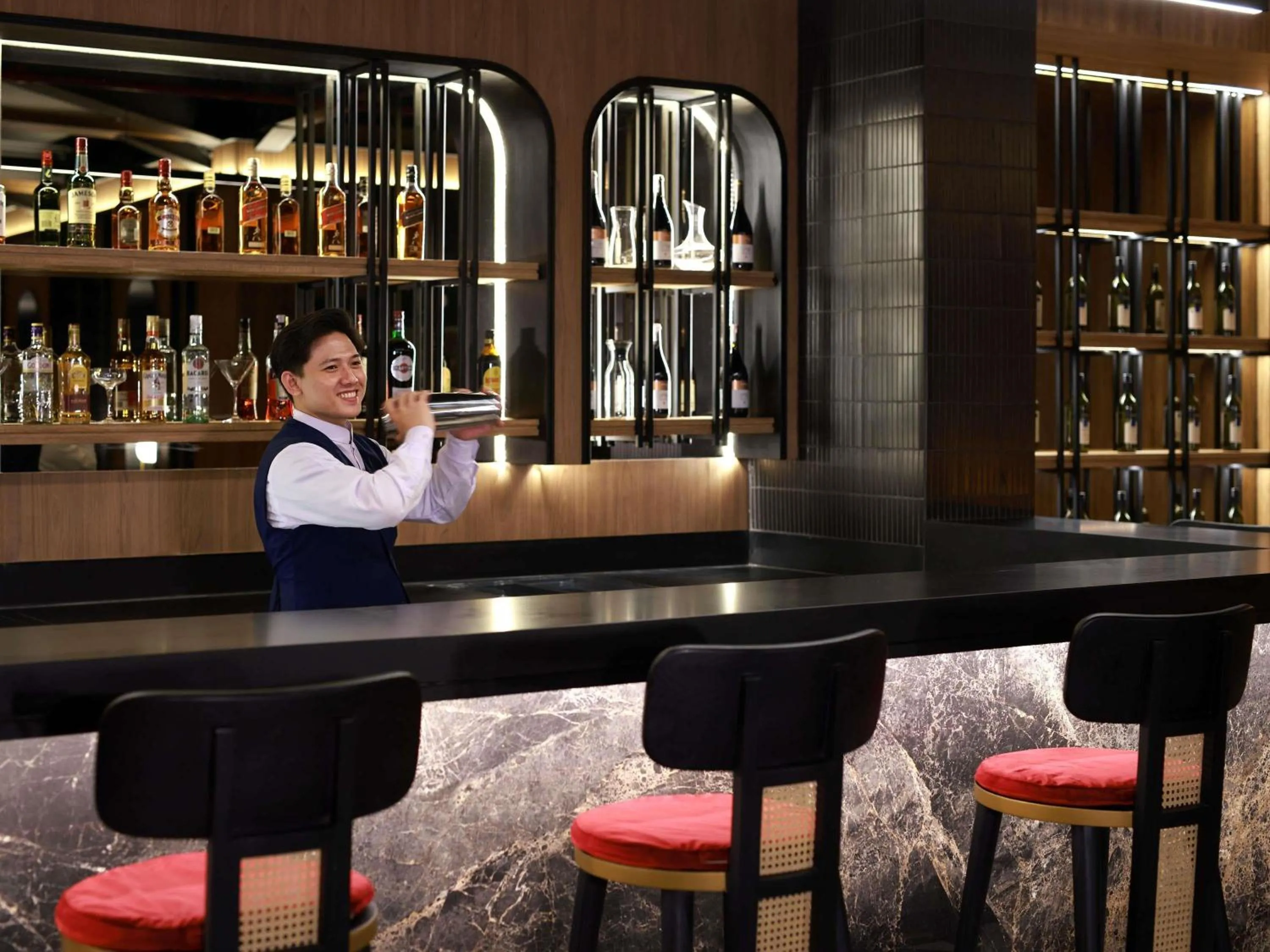 Lounge or bar in Grand Mercure Batam Centre