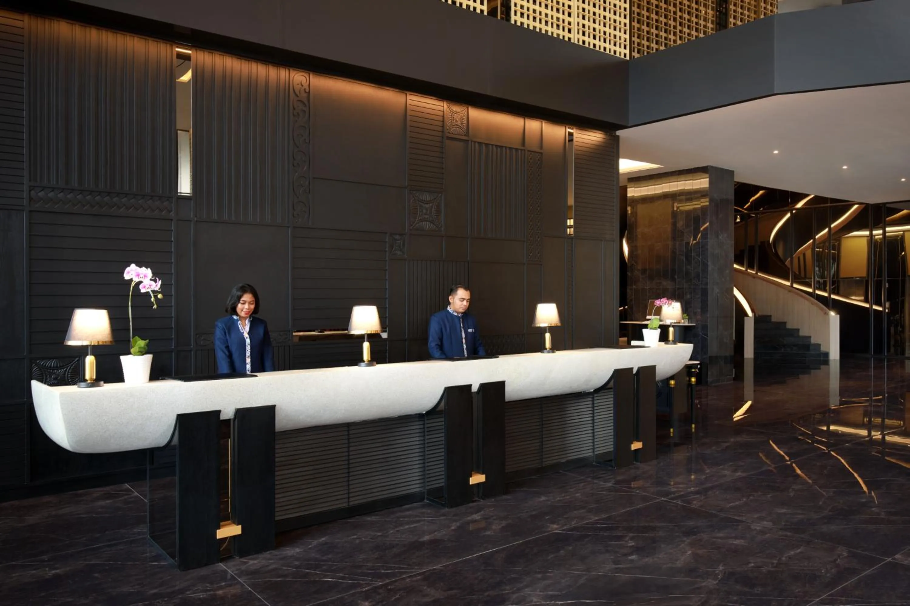 Lobby or reception in Grand Mercure Batam Centre