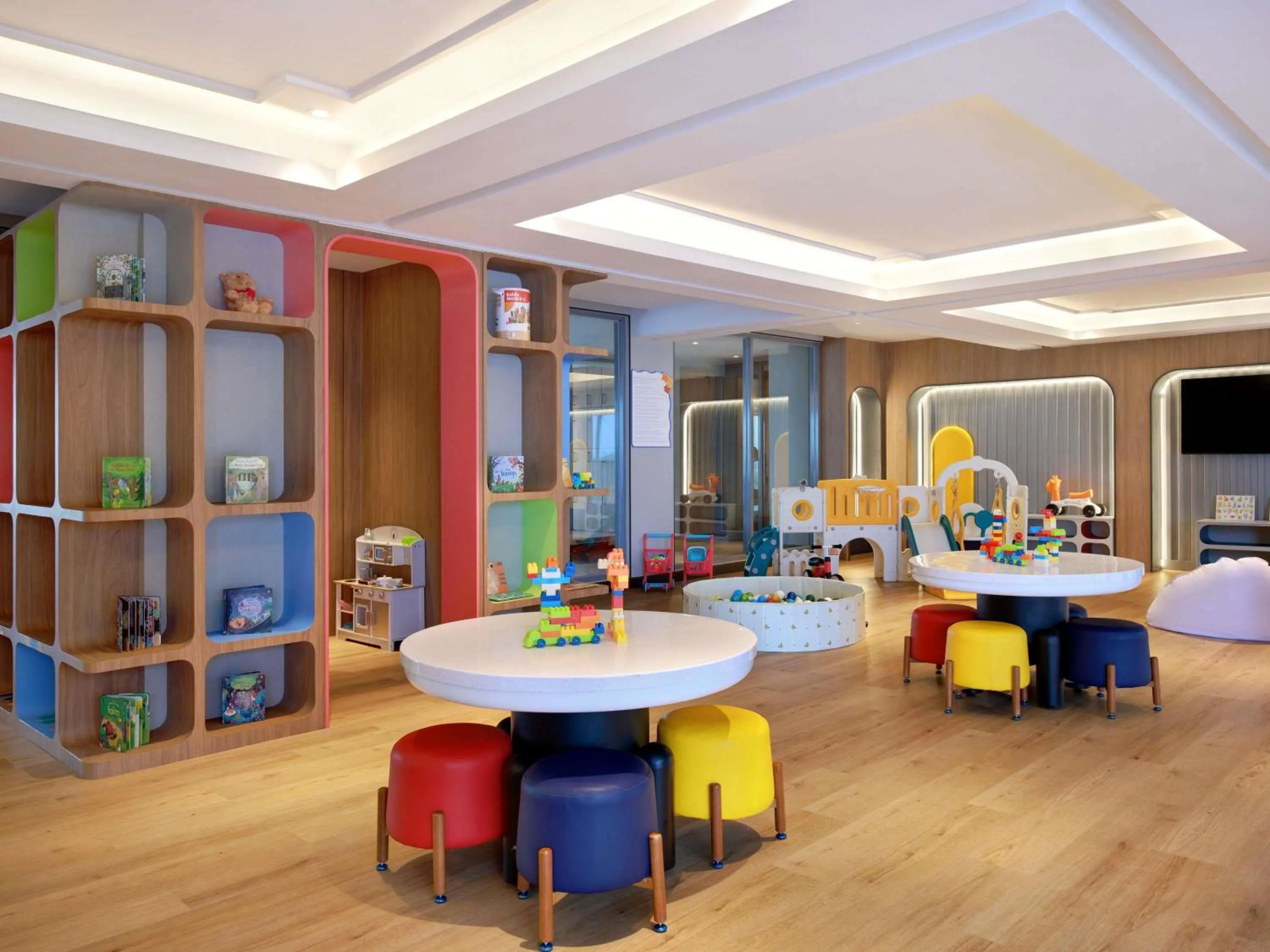 Property building in Grand Mercure Batam Centre