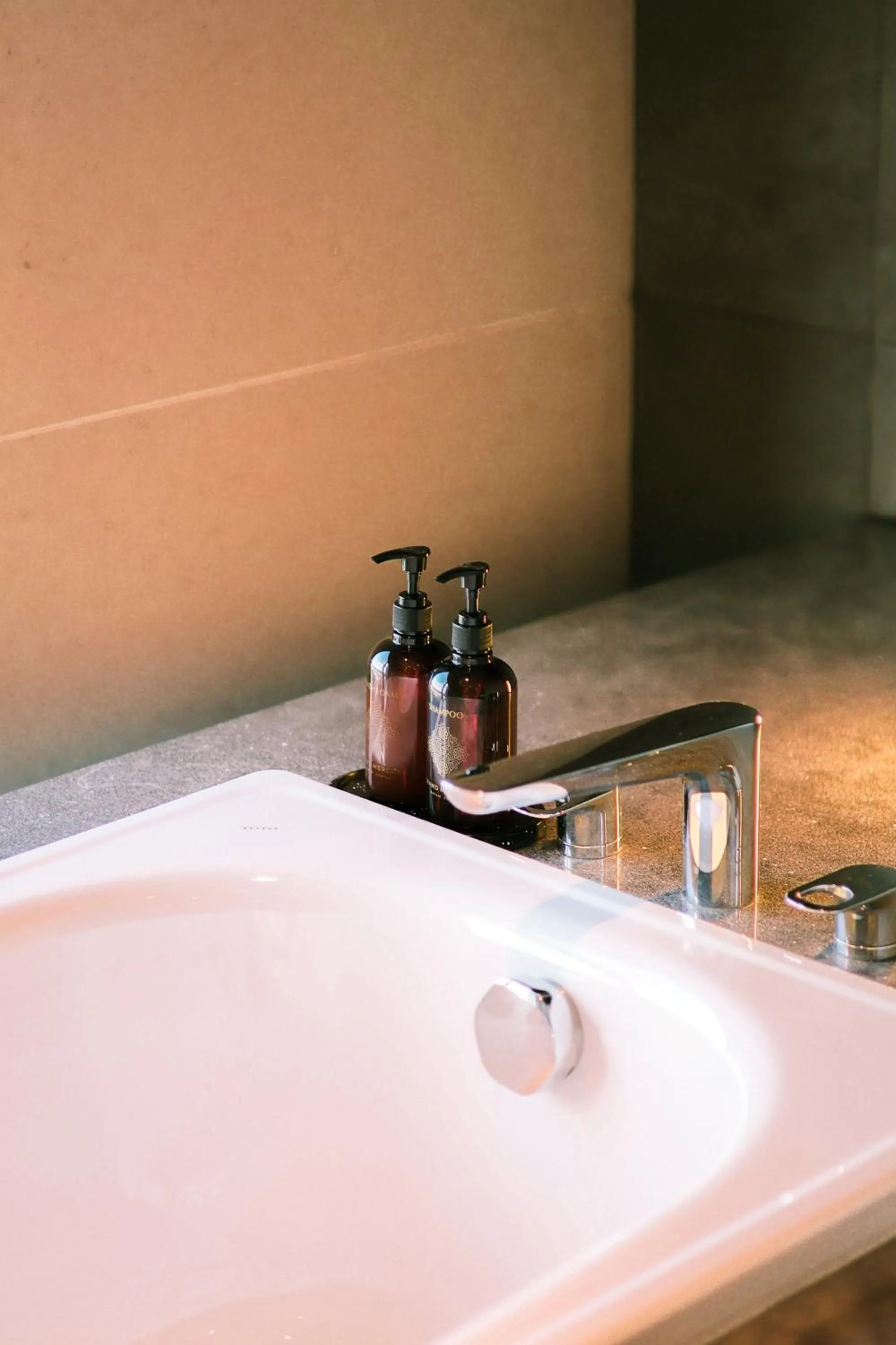 Bathroom in Grand Mercure Batam Centre