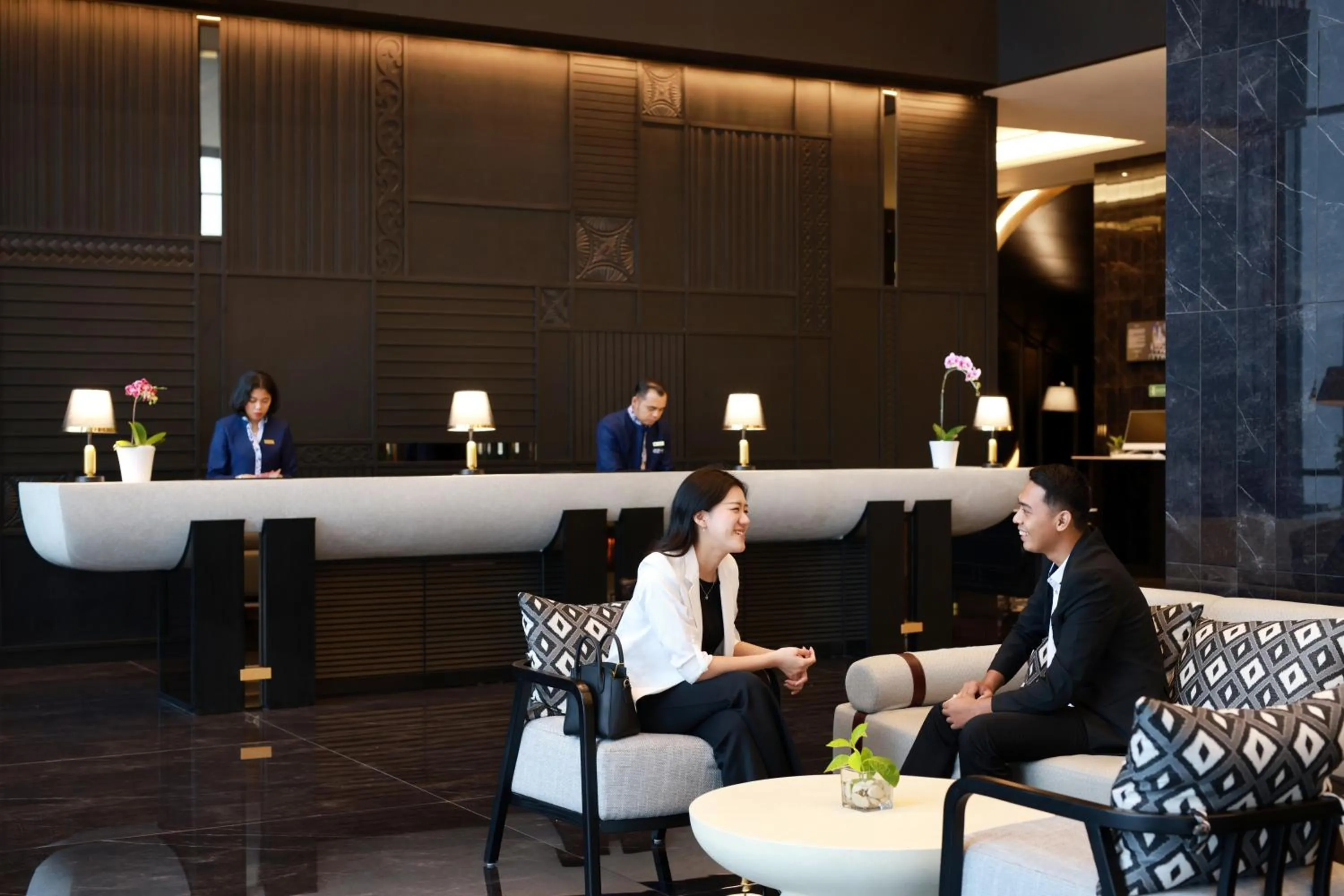 Lobby or reception in Grand Mercure Batam Centre