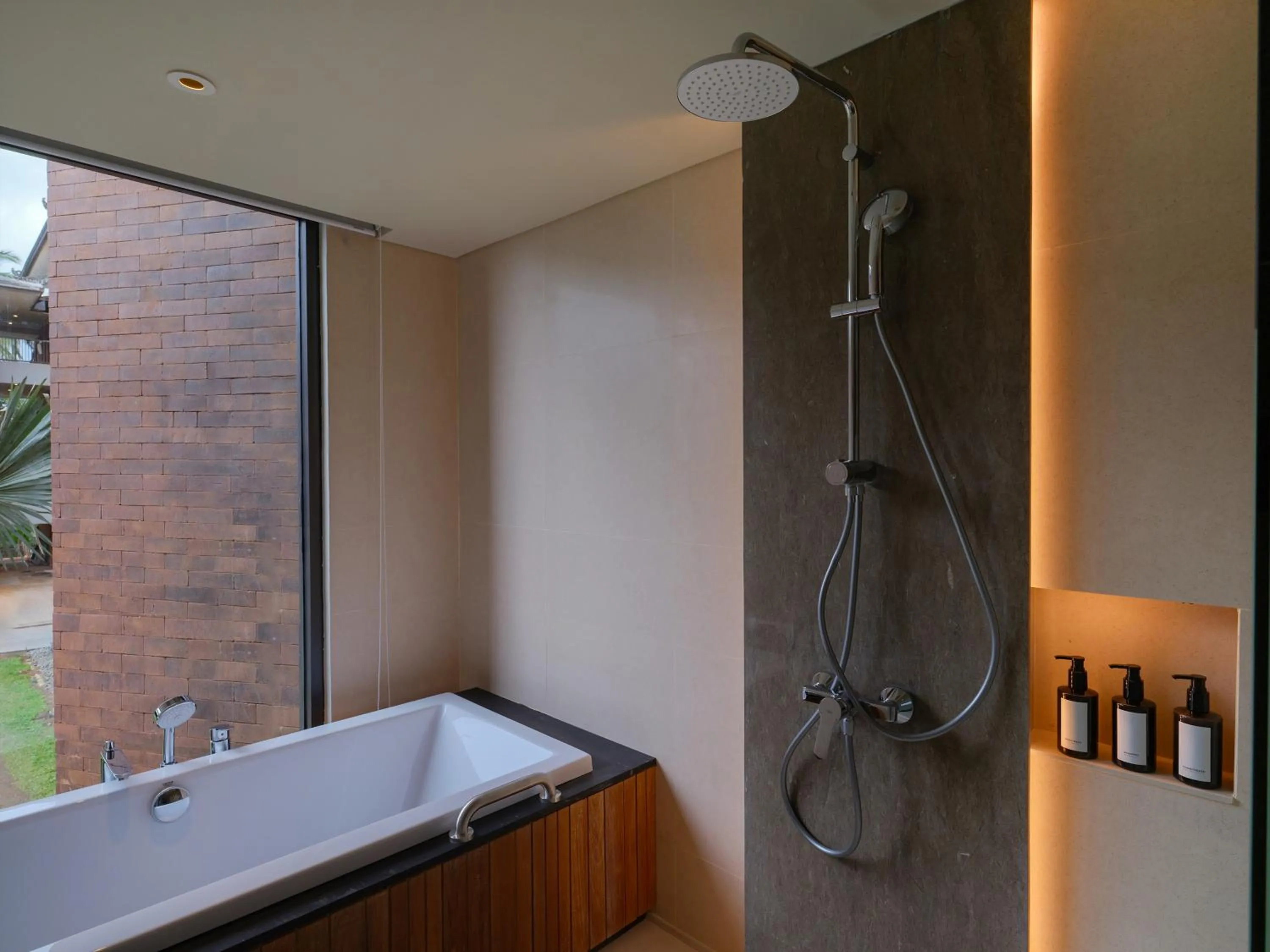 Shower in Novotel Bali Ubud Resort