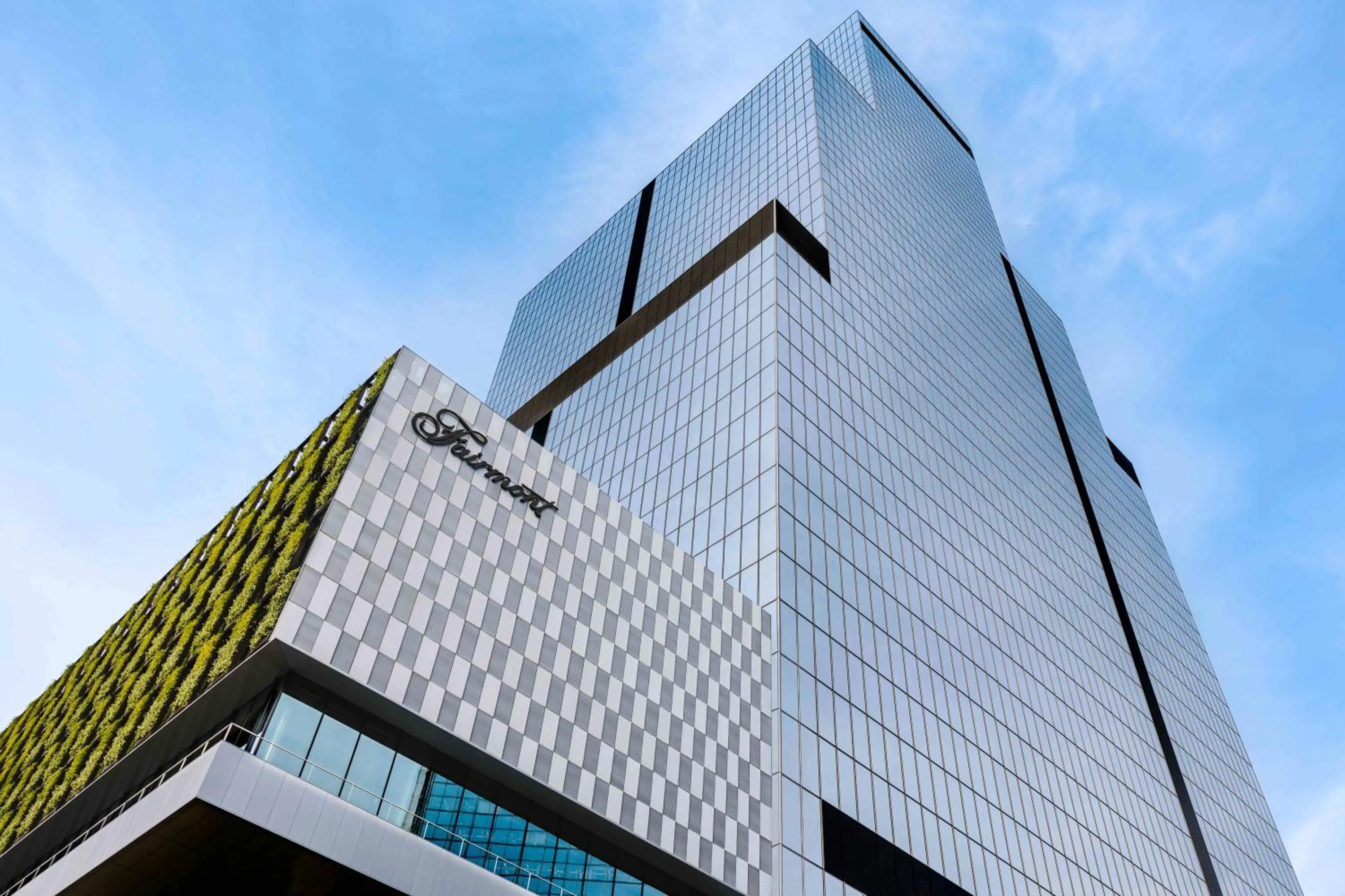 Property building in Fairmont Tokyo