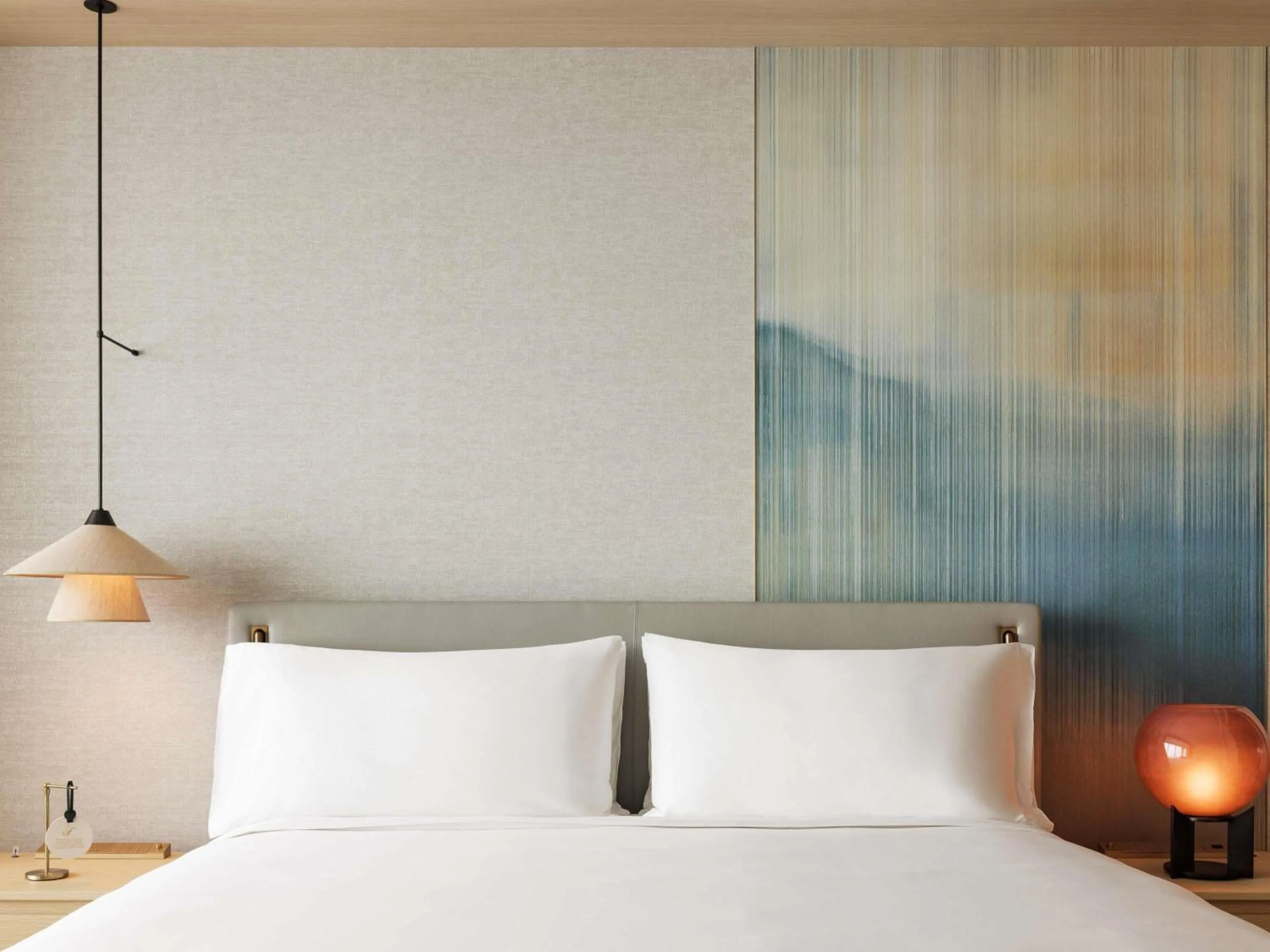 Bedroom, Bed in Fairmont Tokyo