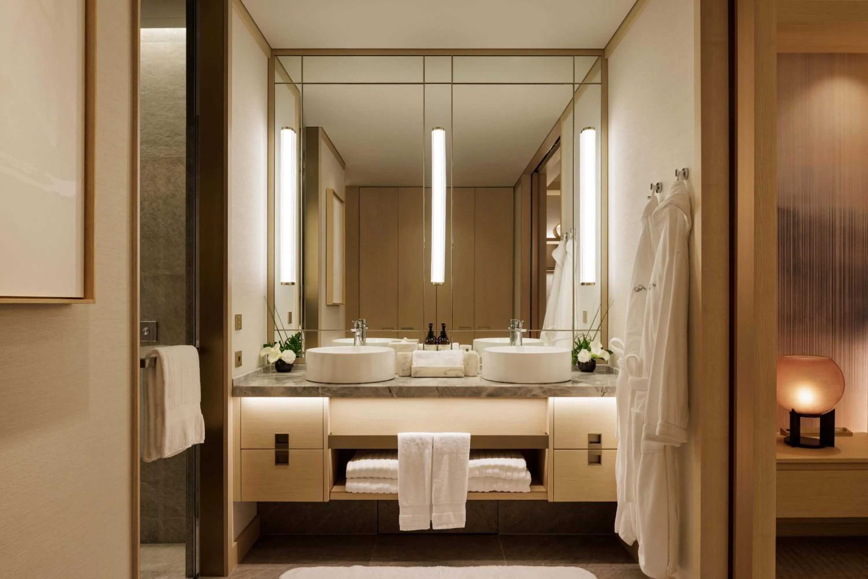 Bathroom, Bed in Fairmont Tokyo