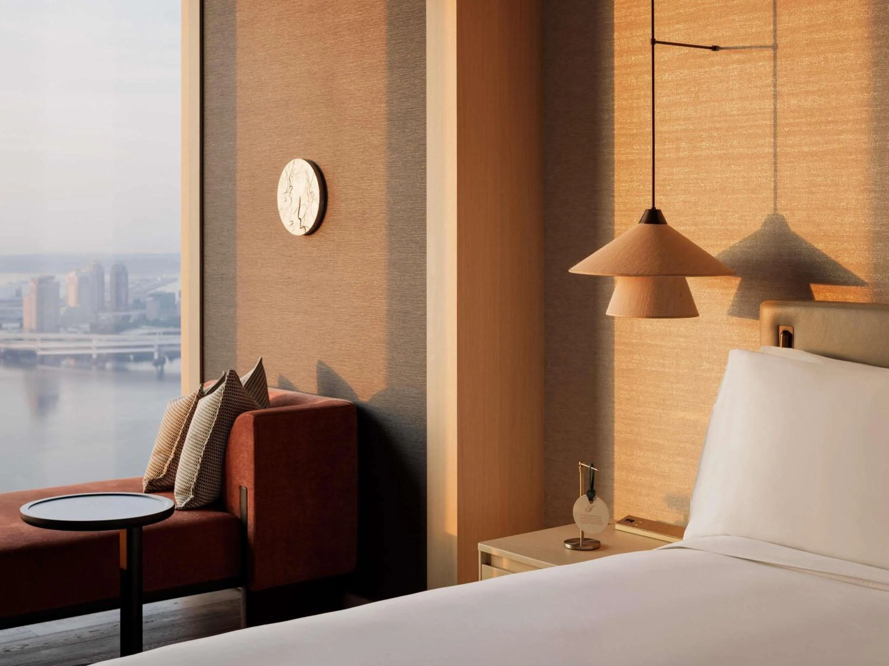 Bedroom, Bed in Fairmont Tokyo